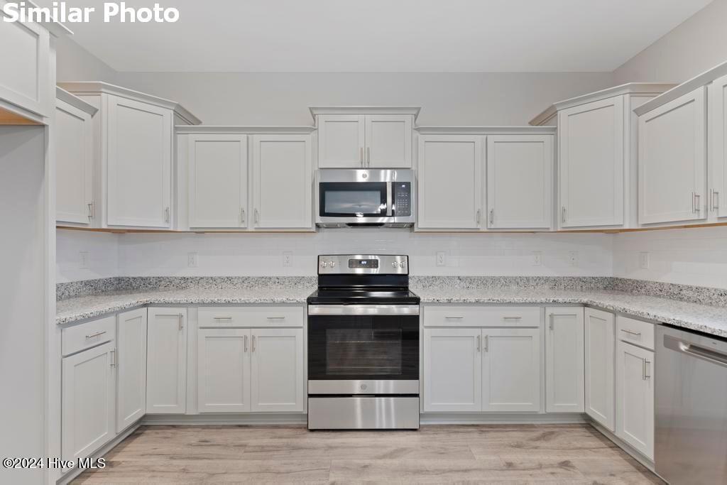 100499948 | Photo 36