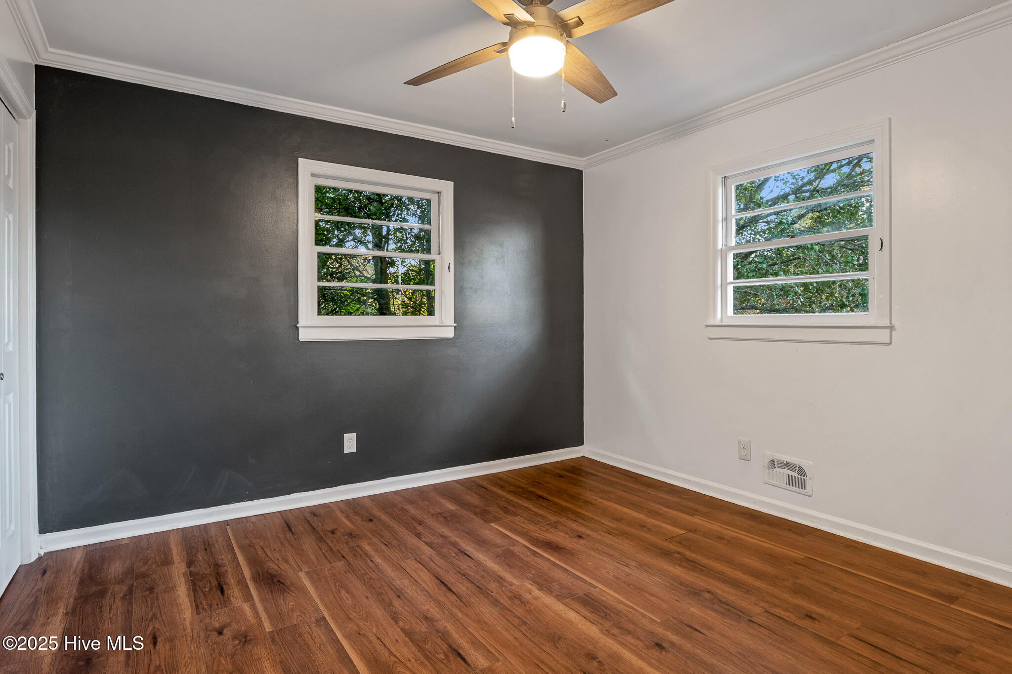 100536534 | Photo 18