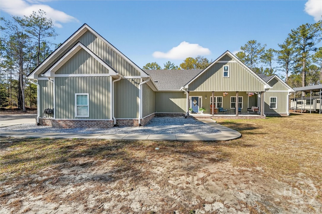 Homes for sale in Guyton, GA | 323 Edgewood Rd, Guyton, GA 31312 | MLS# SA347521