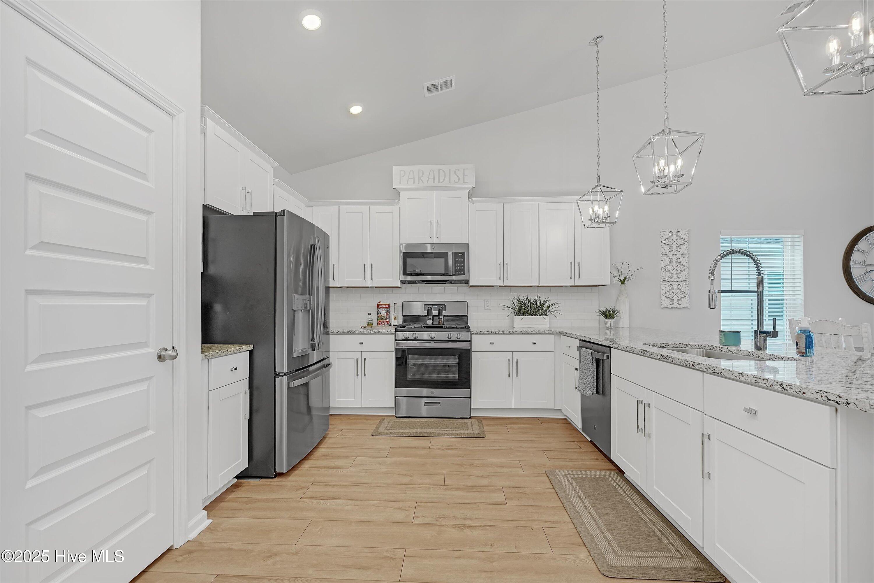 1660 White Starfish Court, Calabash, NC 28467 – photo 10: 09-A7408012