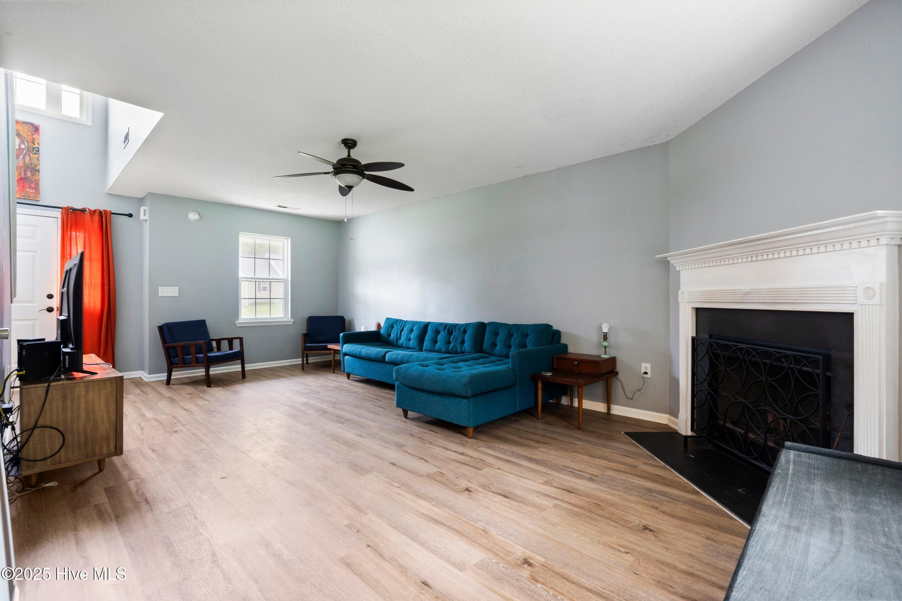 153 Lawndale Lane, Sneads Ferry, NC 28460 – photo 8: Main Level