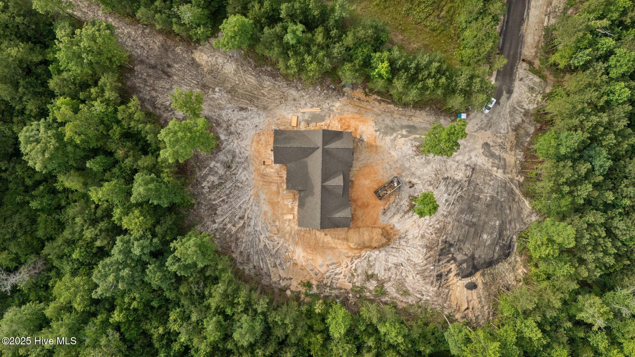 150 Hickory Pointer Way