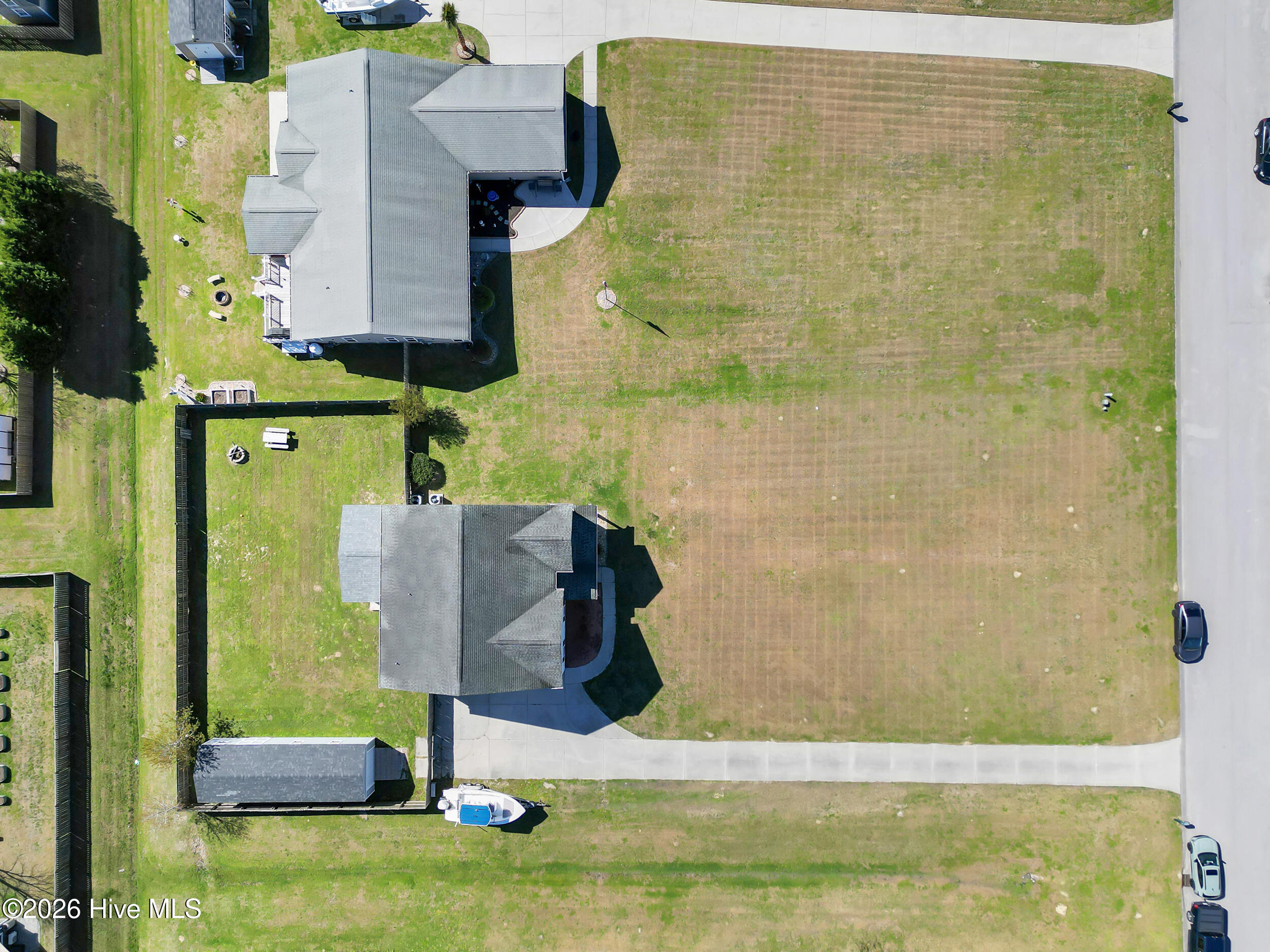 100562636 | Photo 37