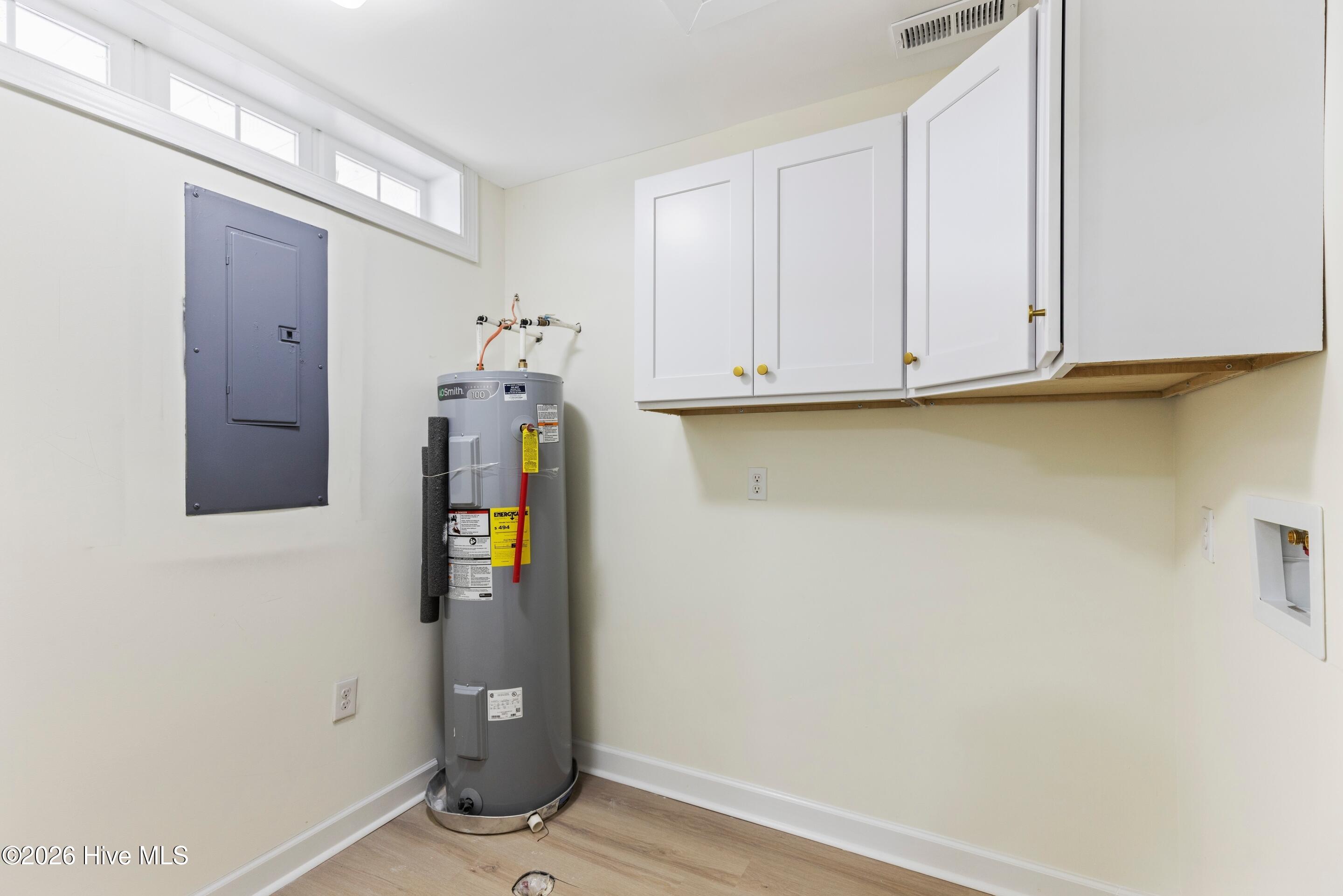 100549199 | Photo 27