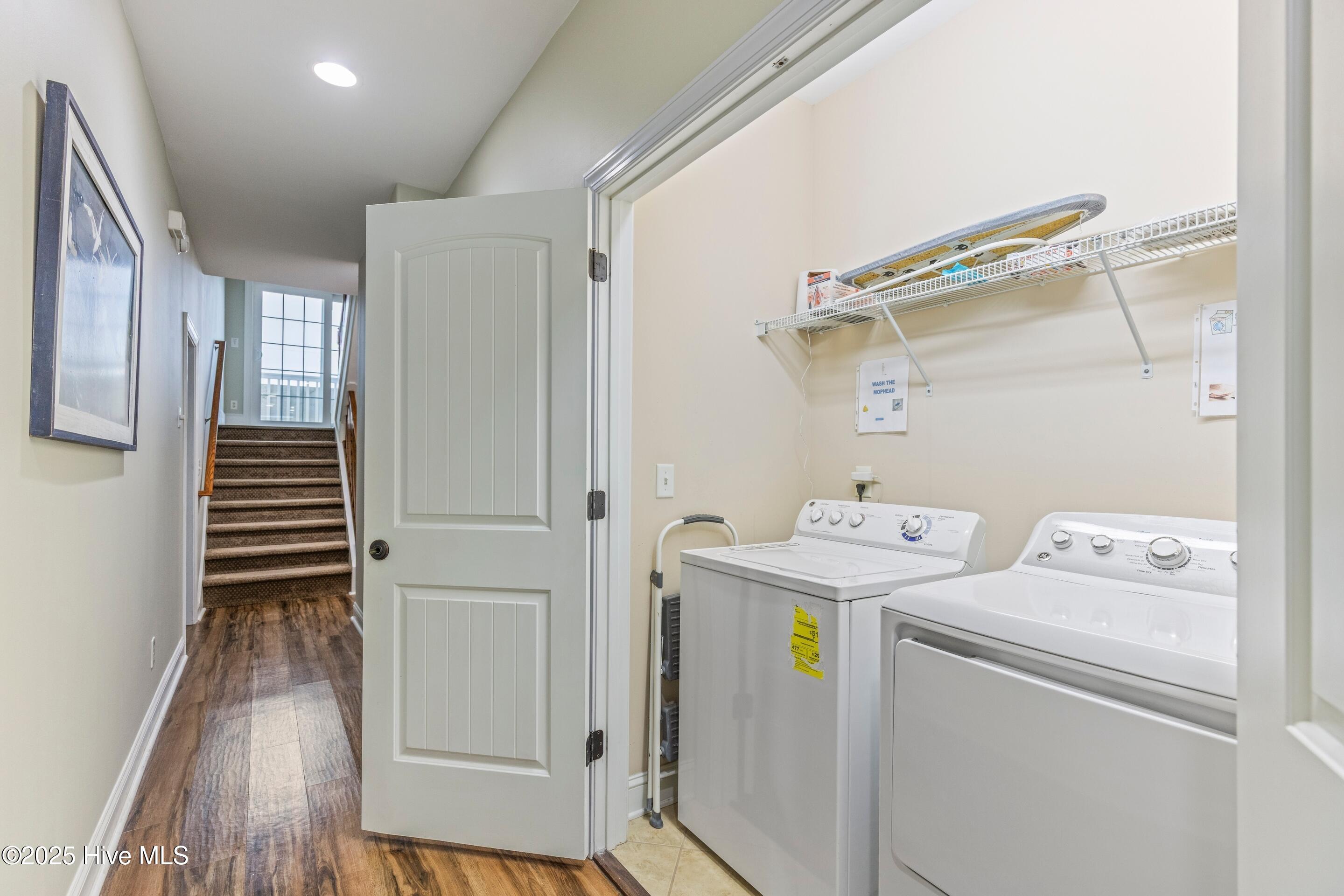 100546411 | Photo 56