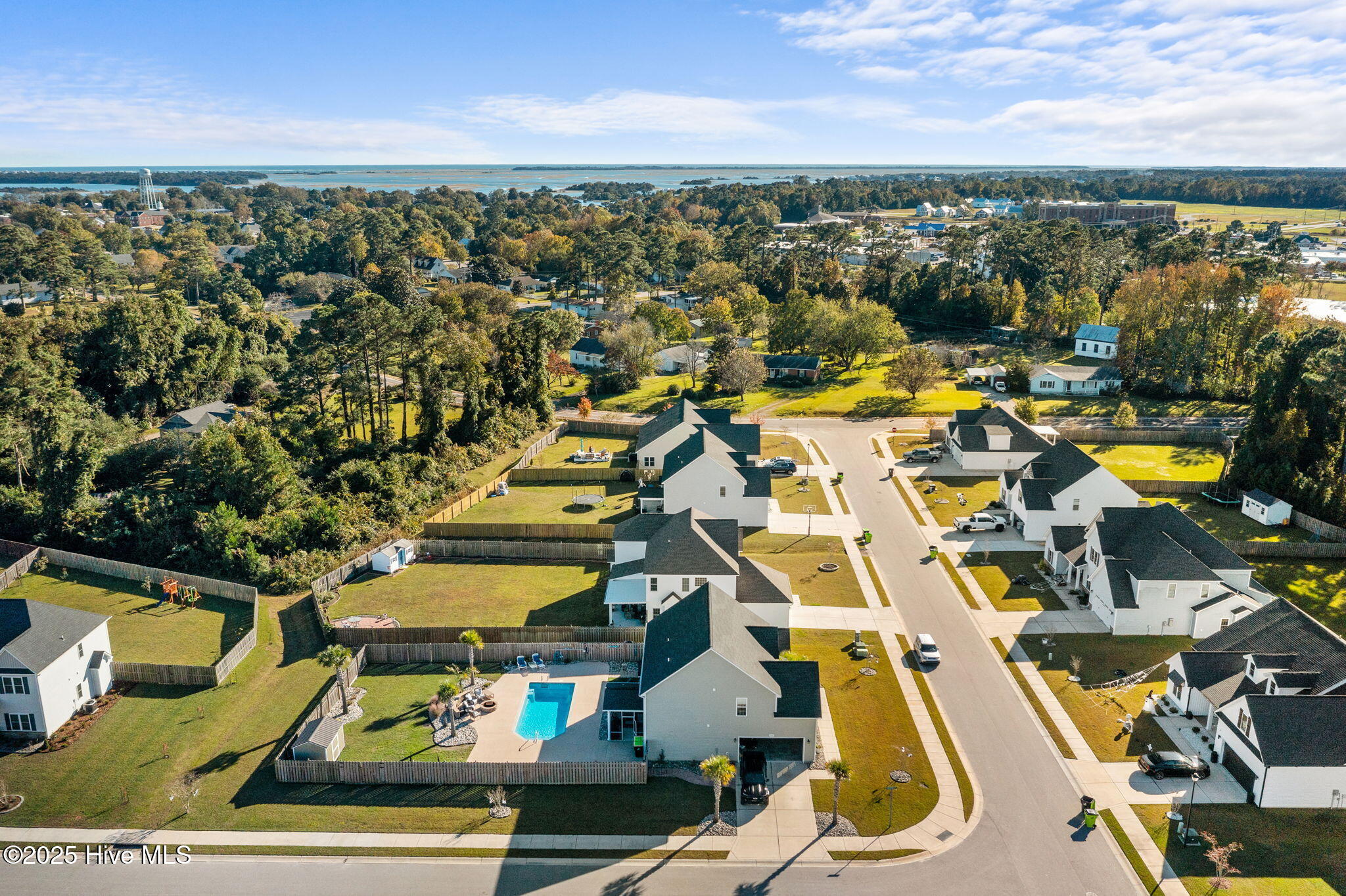 100539073 | Photo 49