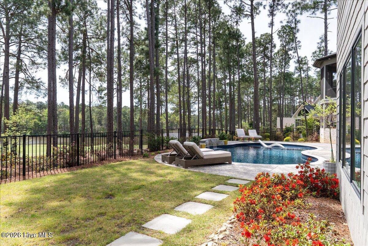 4 Weaver Court, Southern Pines, NC, 28387