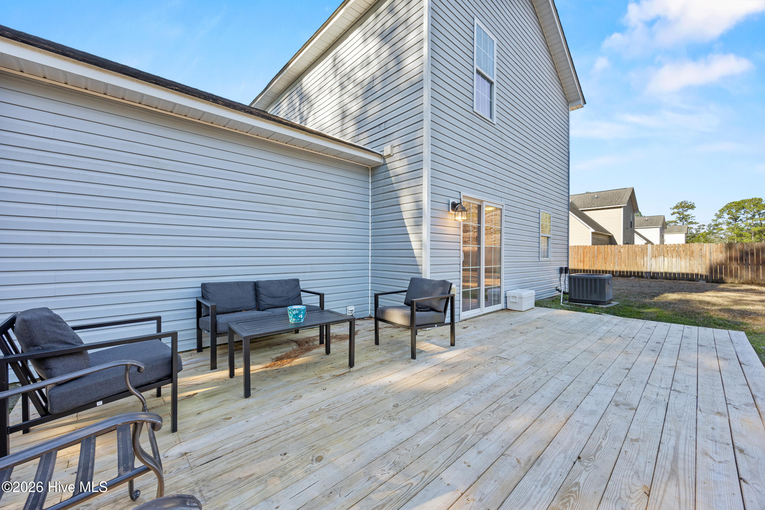 100554193 | Photo 31