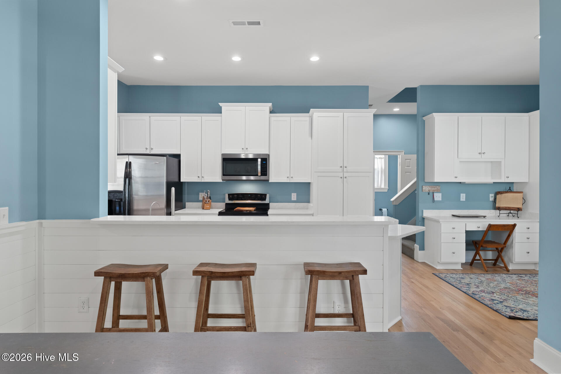 100564524 | Photo 18