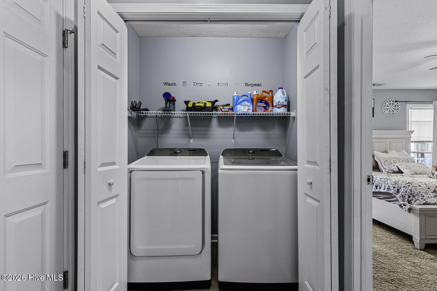 100549776 | Photo 13