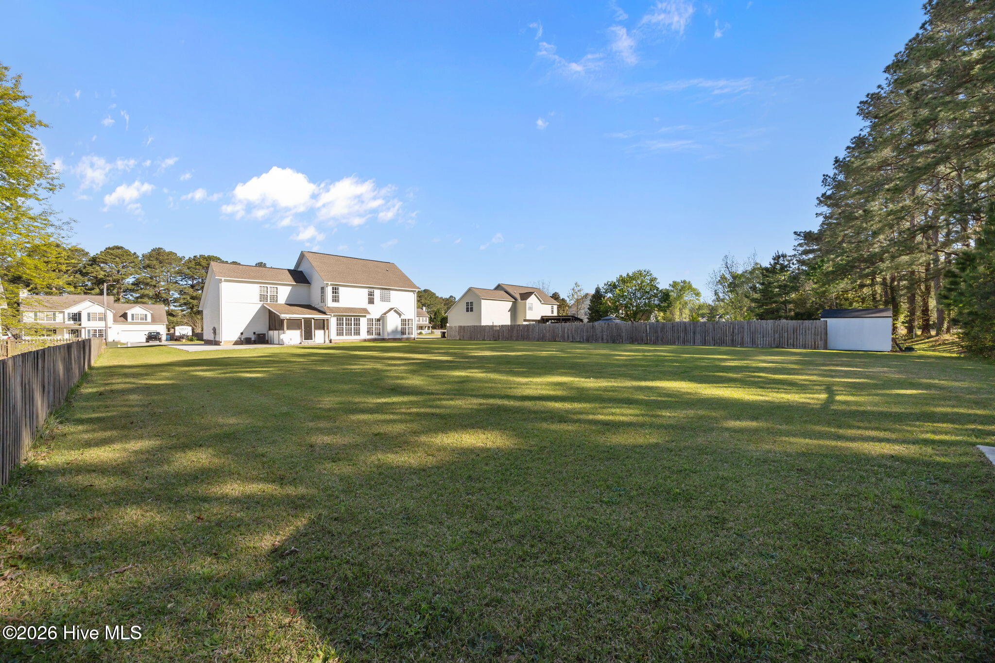 100566788 | Photo 55