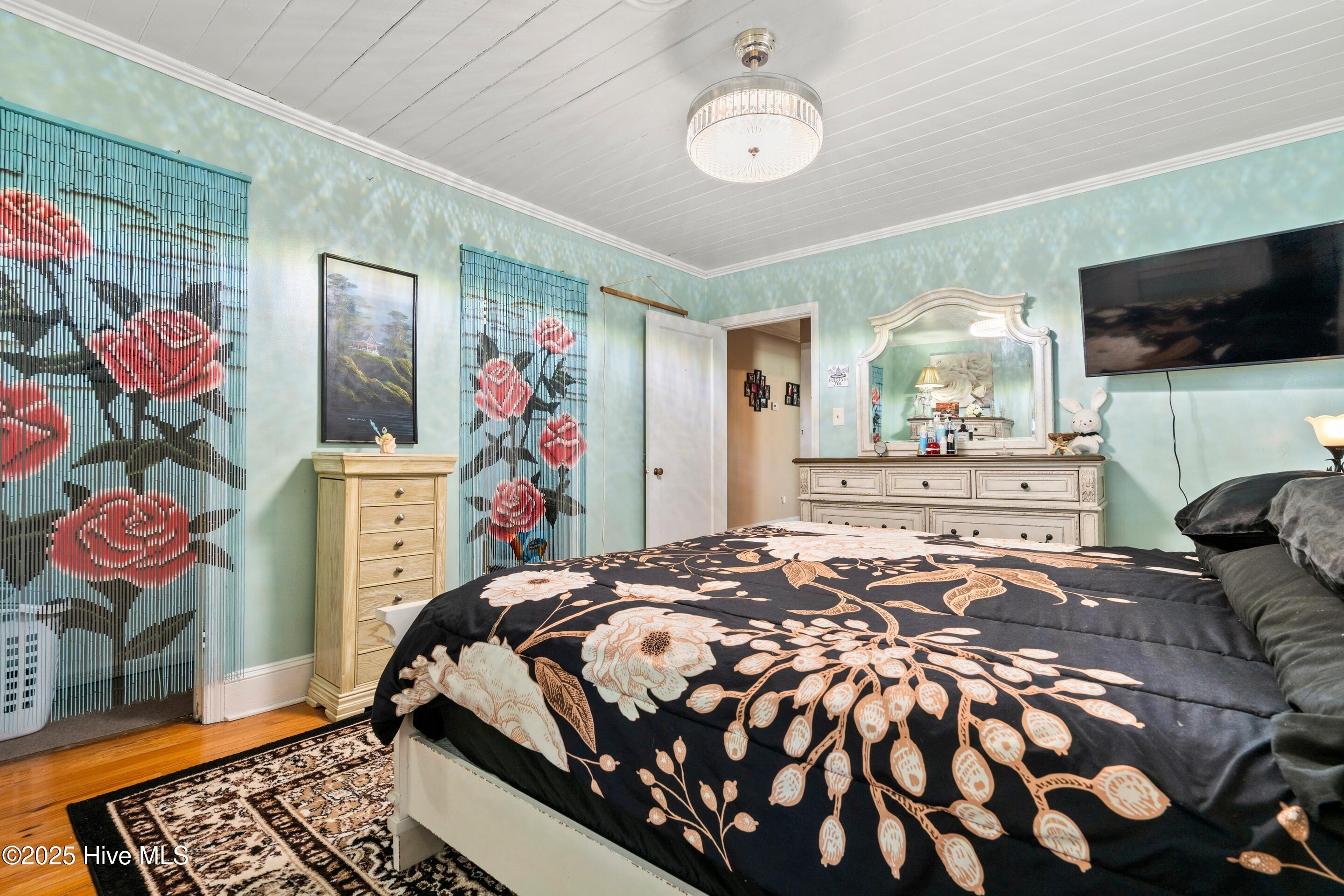 100510078 | Photo 24