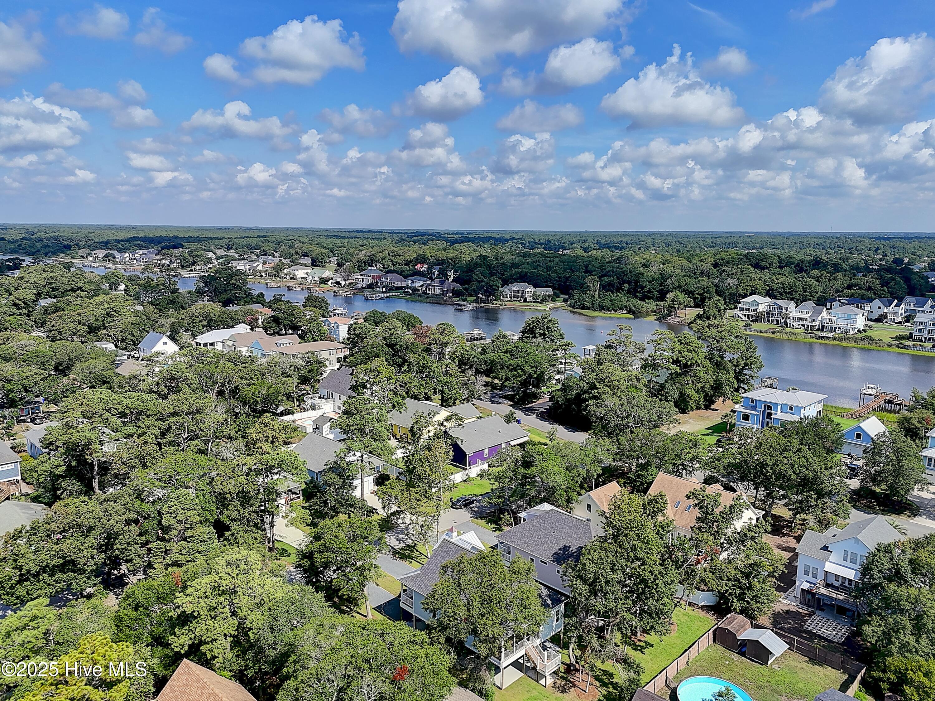 100502884 | Photo 64