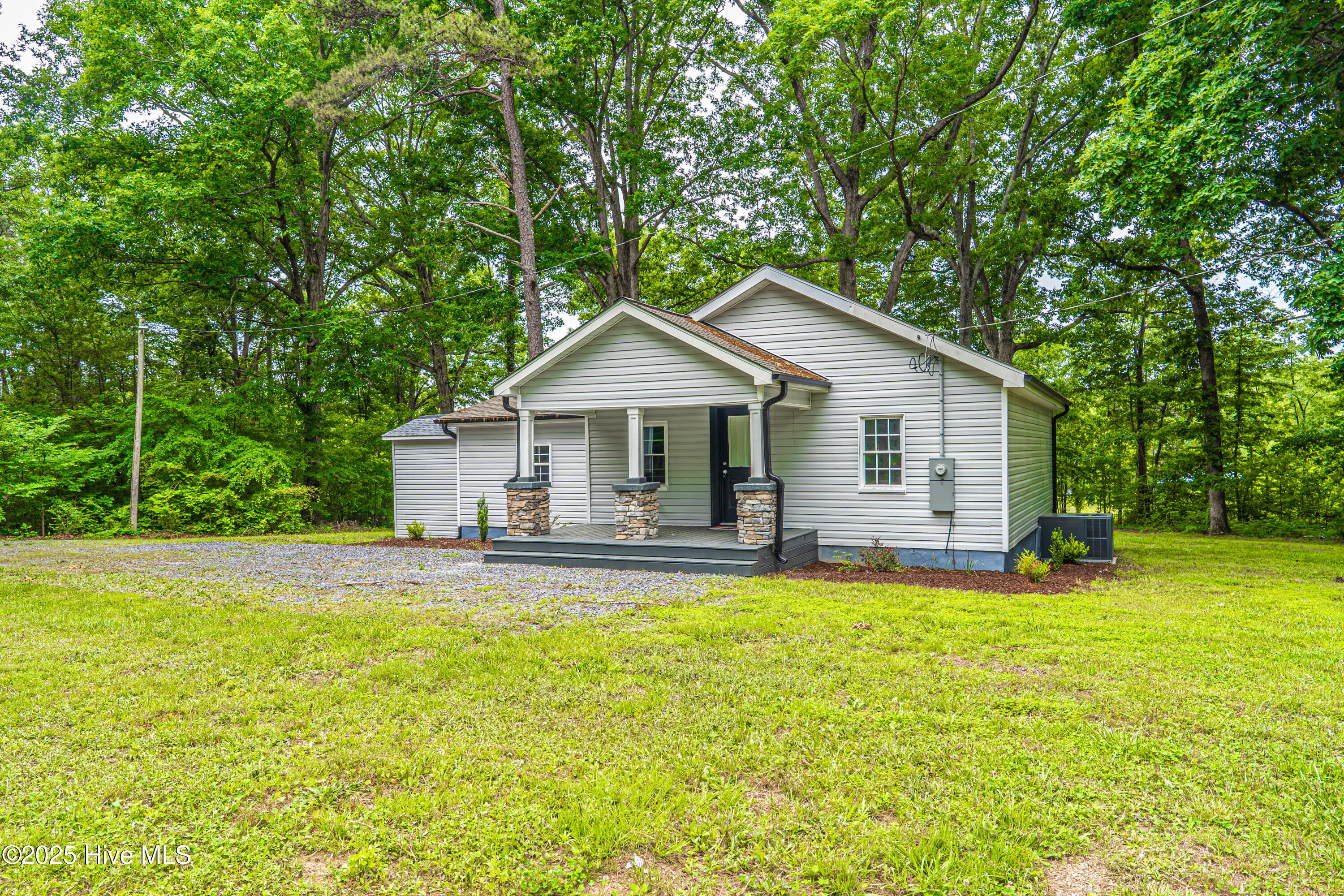 2396 Putnam Glendon Road