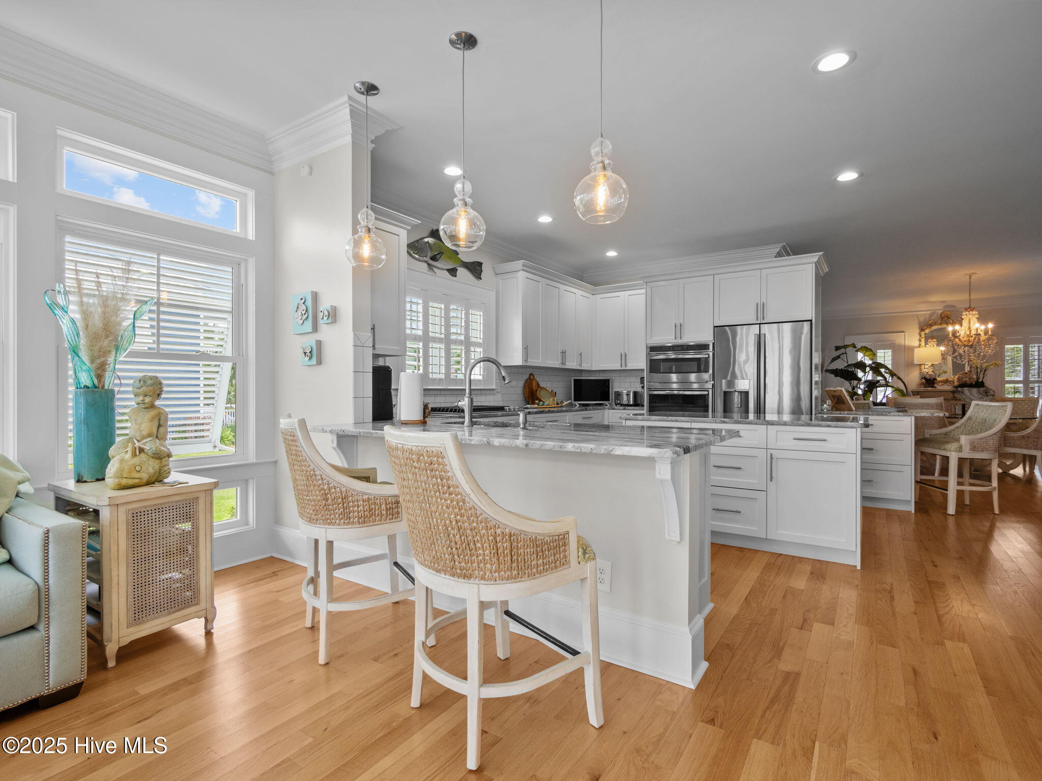 100527166 | Photo 34