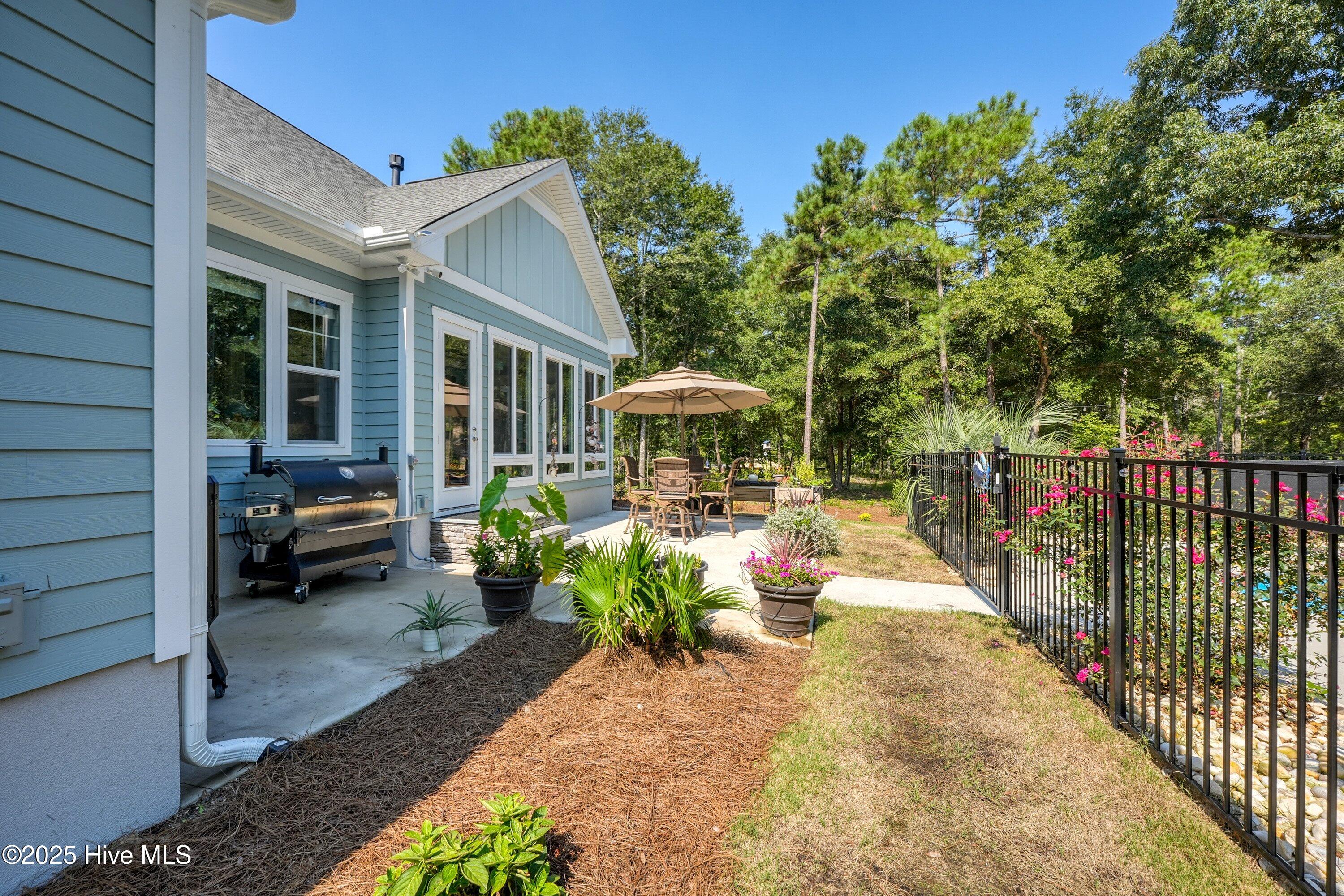 100526199 | Photo 41