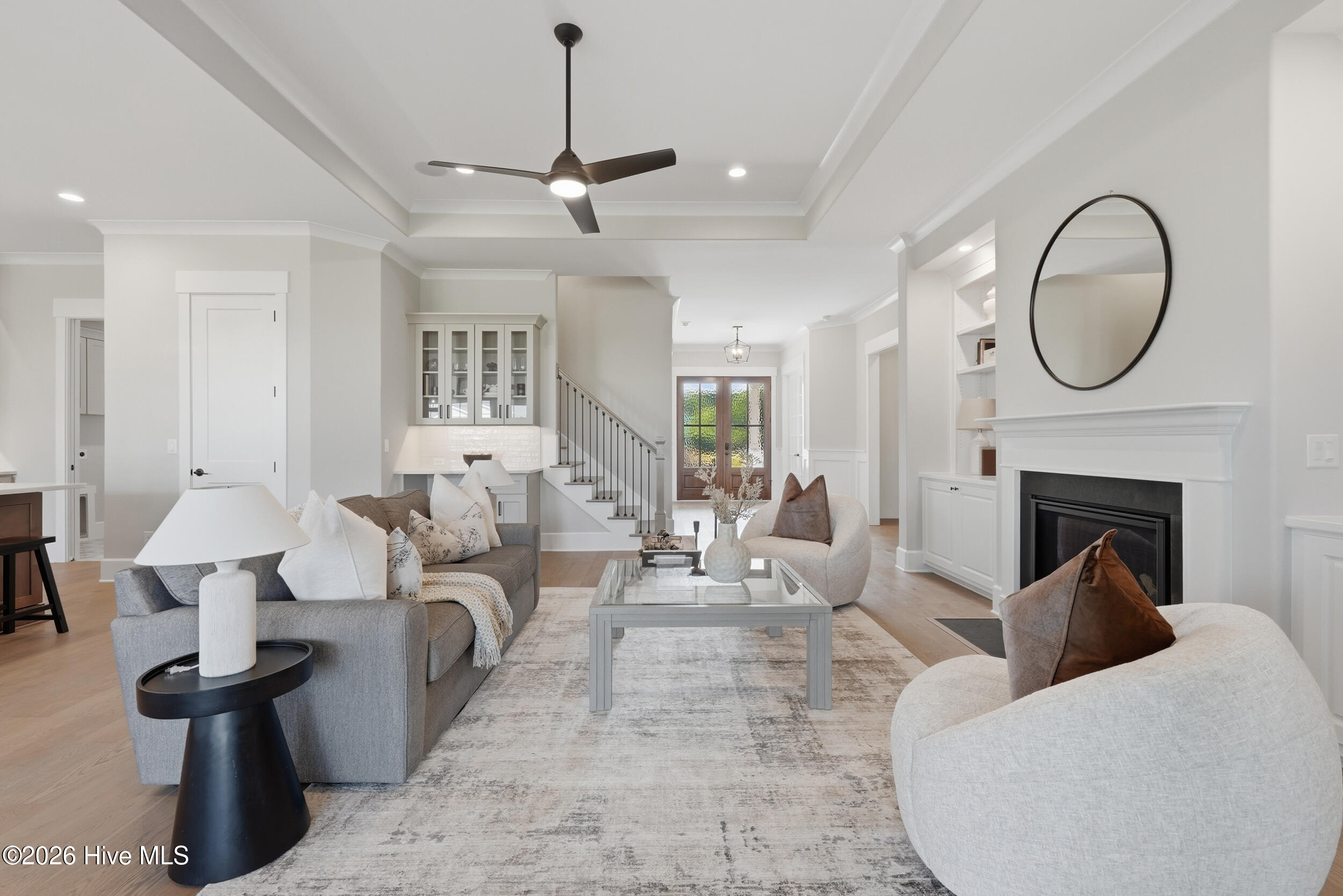 100567785 | Photo 17