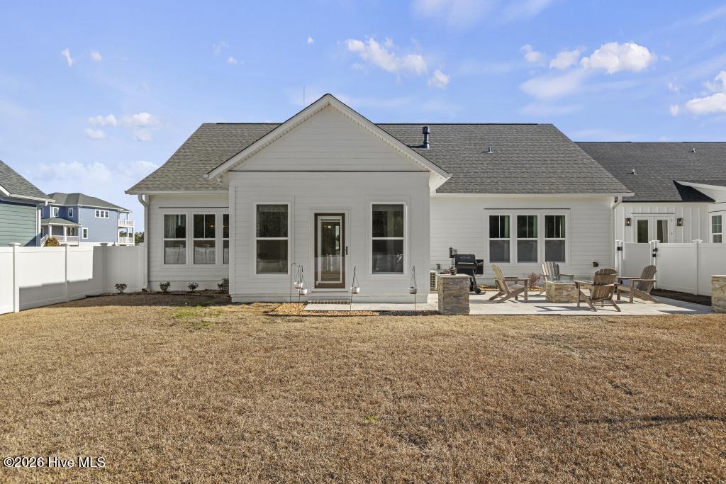 100558898 | Photo 26