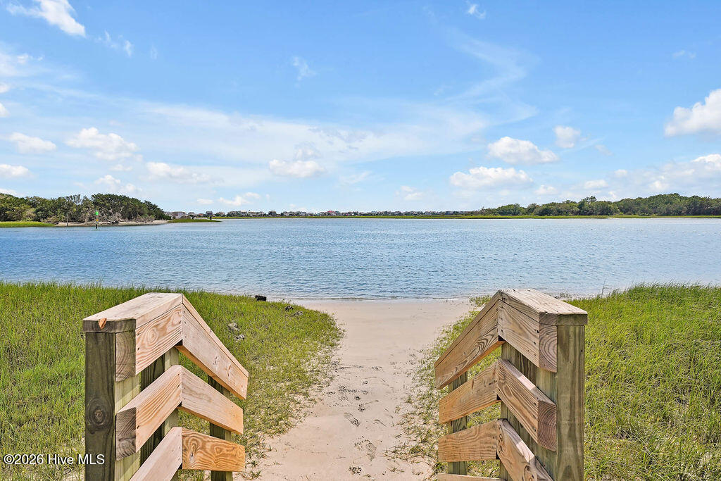 100564907 | Photo 15