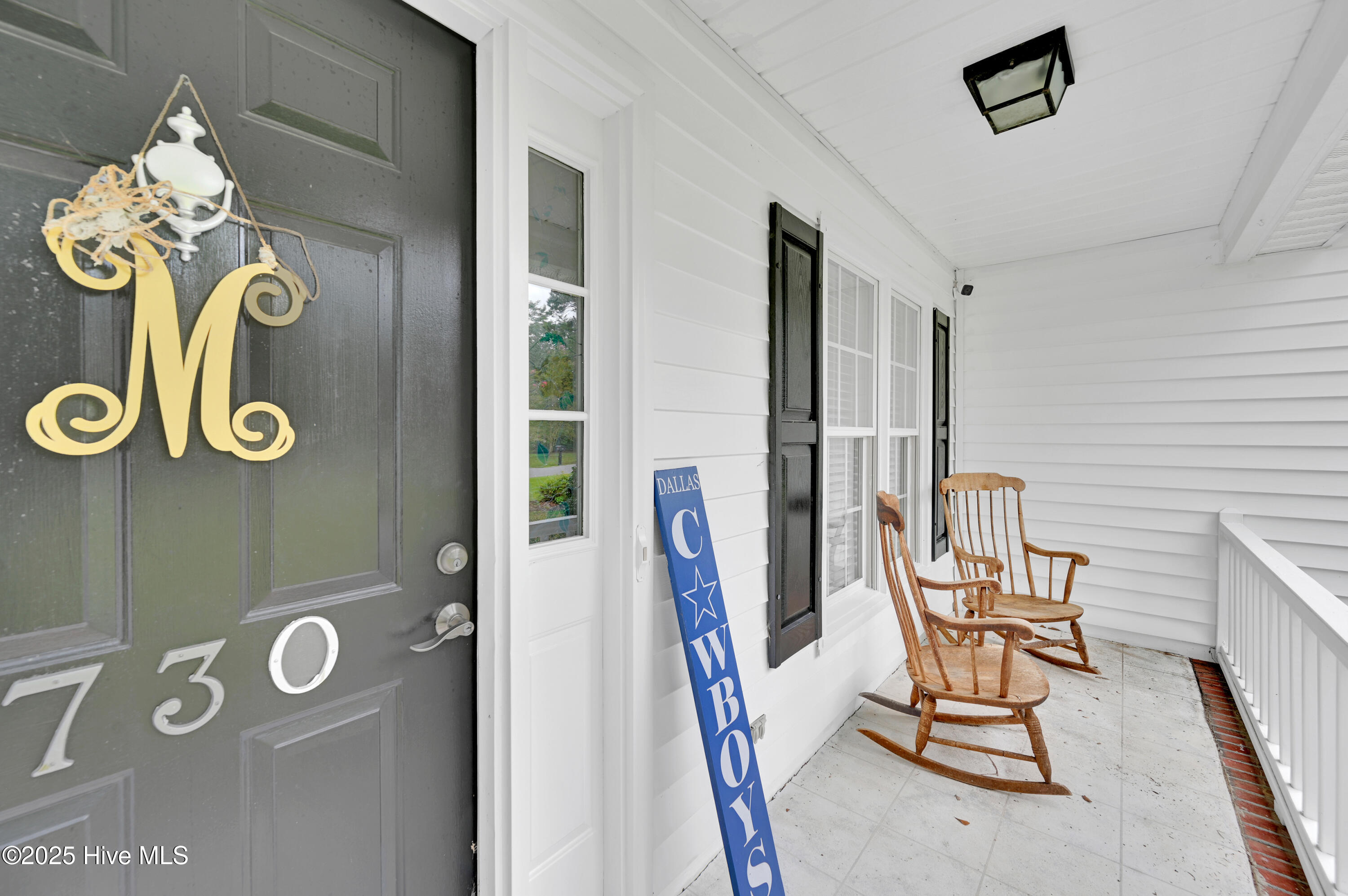 Exterior 730 Sir Hunter Drive-9