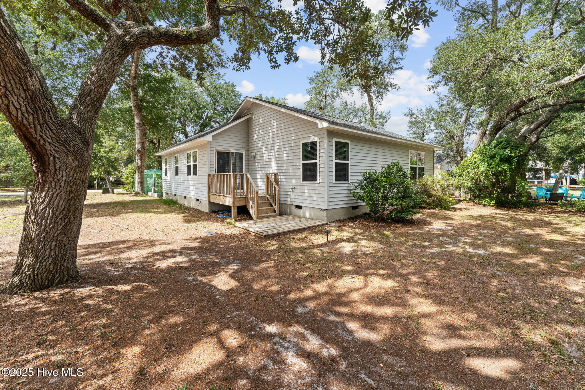 100531343 | Photo 35