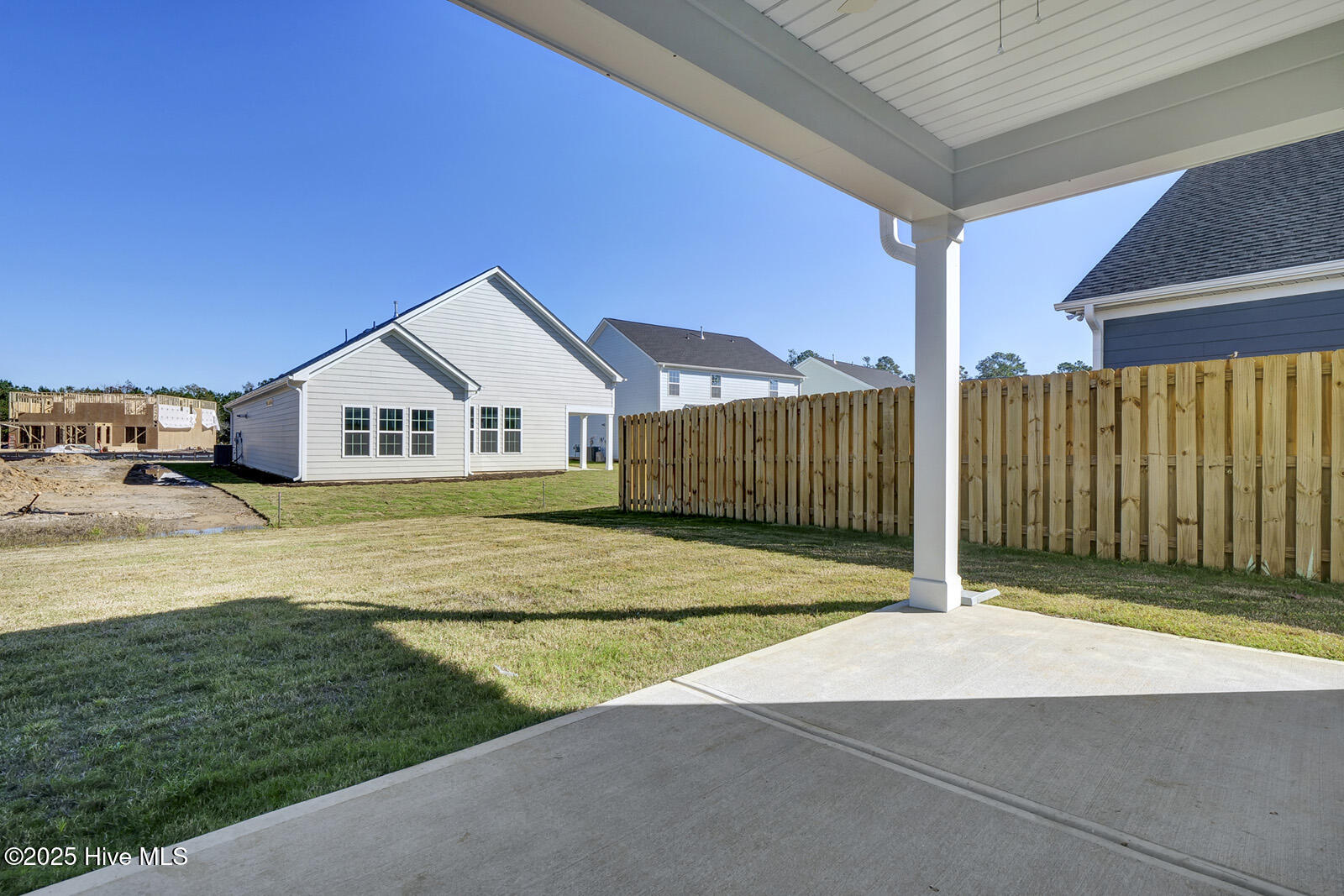 100500877 | Photo 48