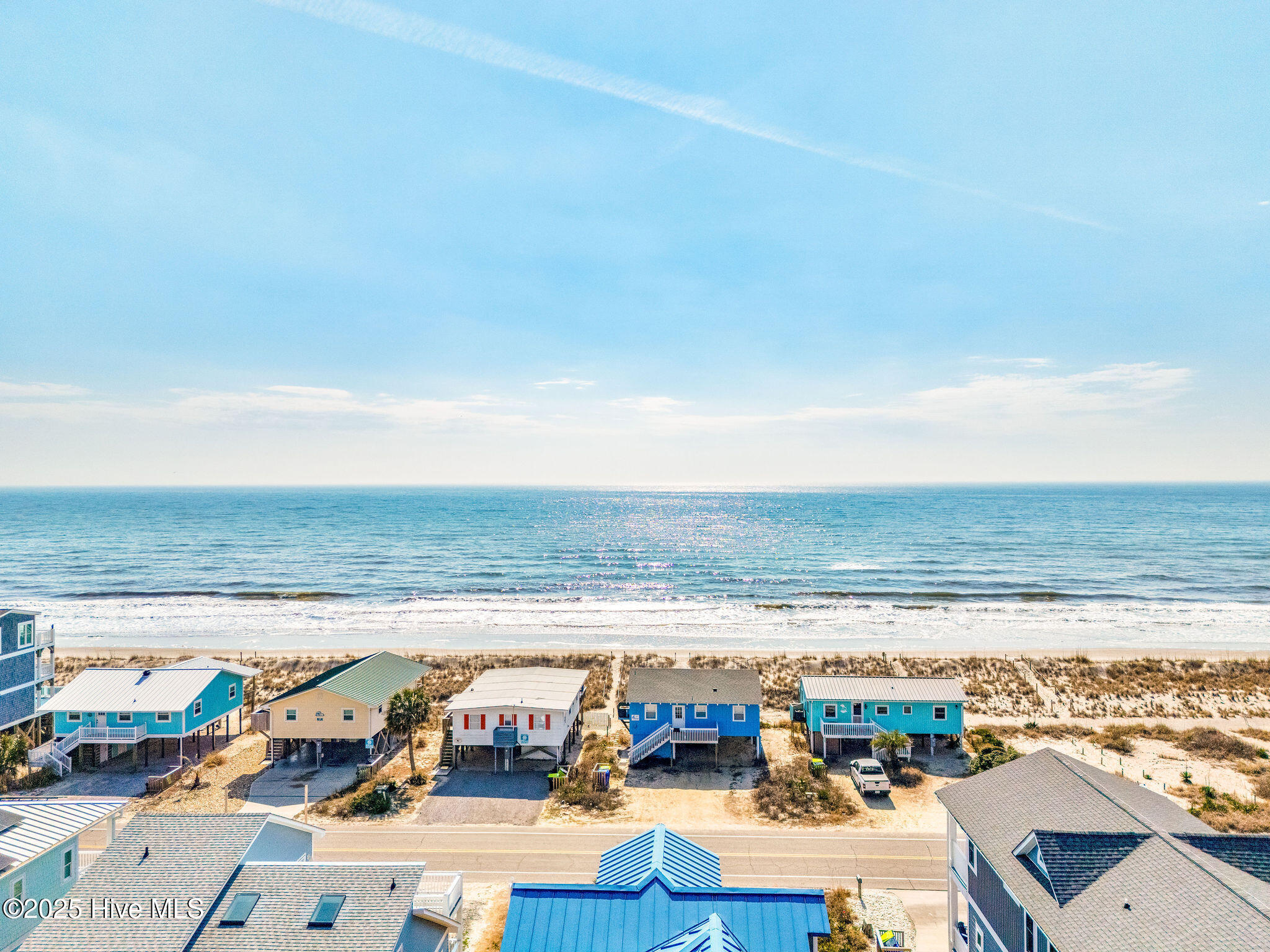 100529088 | Photo 99