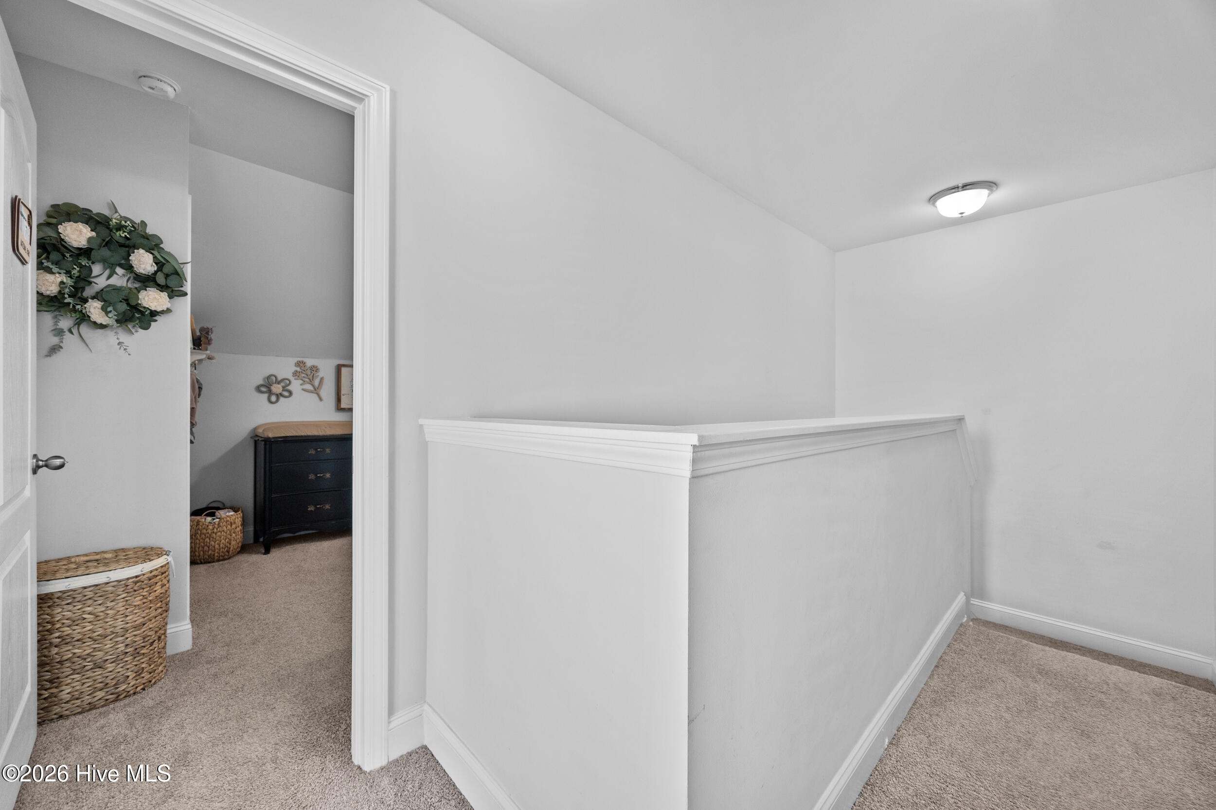 100555310 | Photo 26