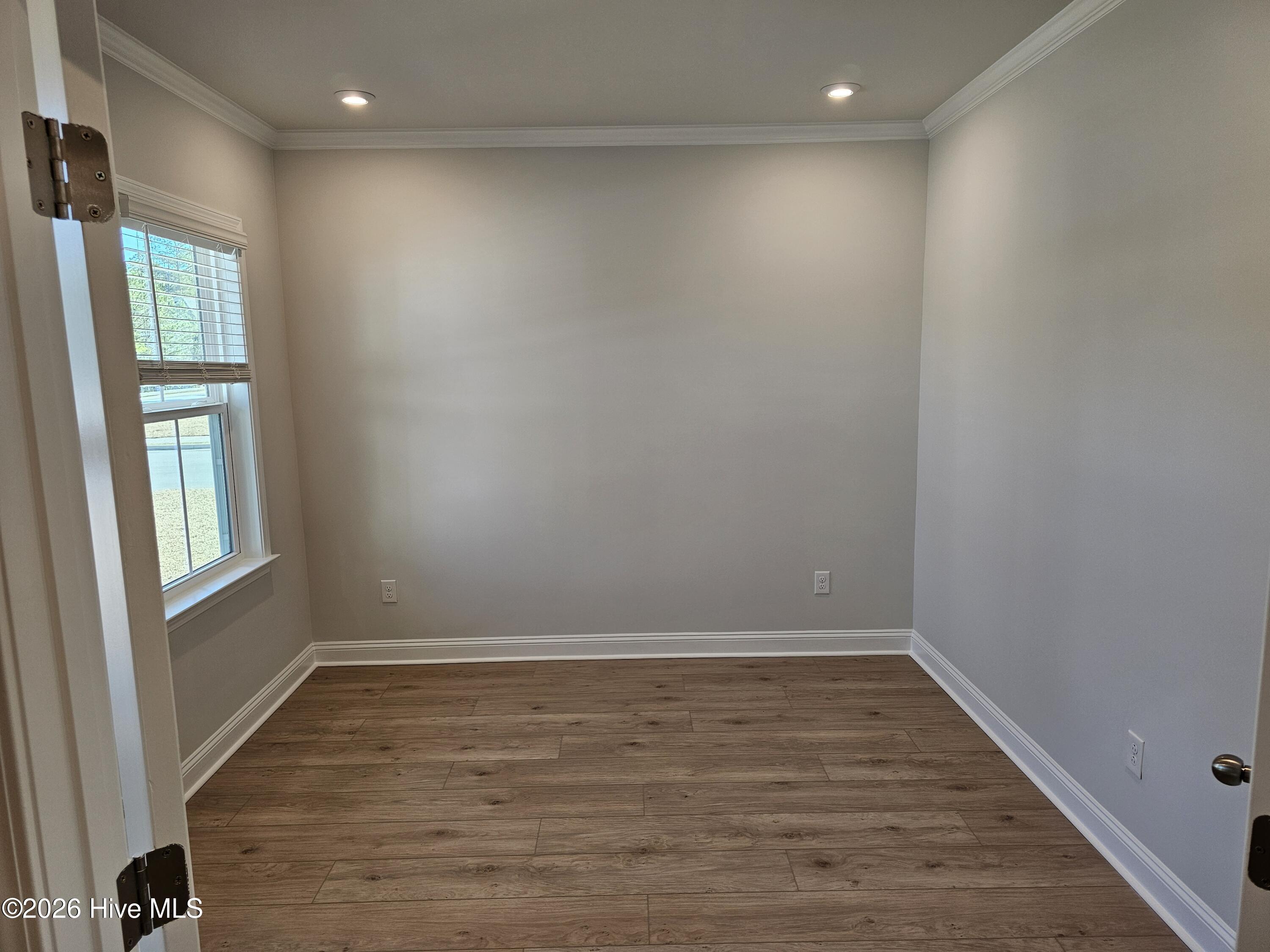 100531296 | Photo 12