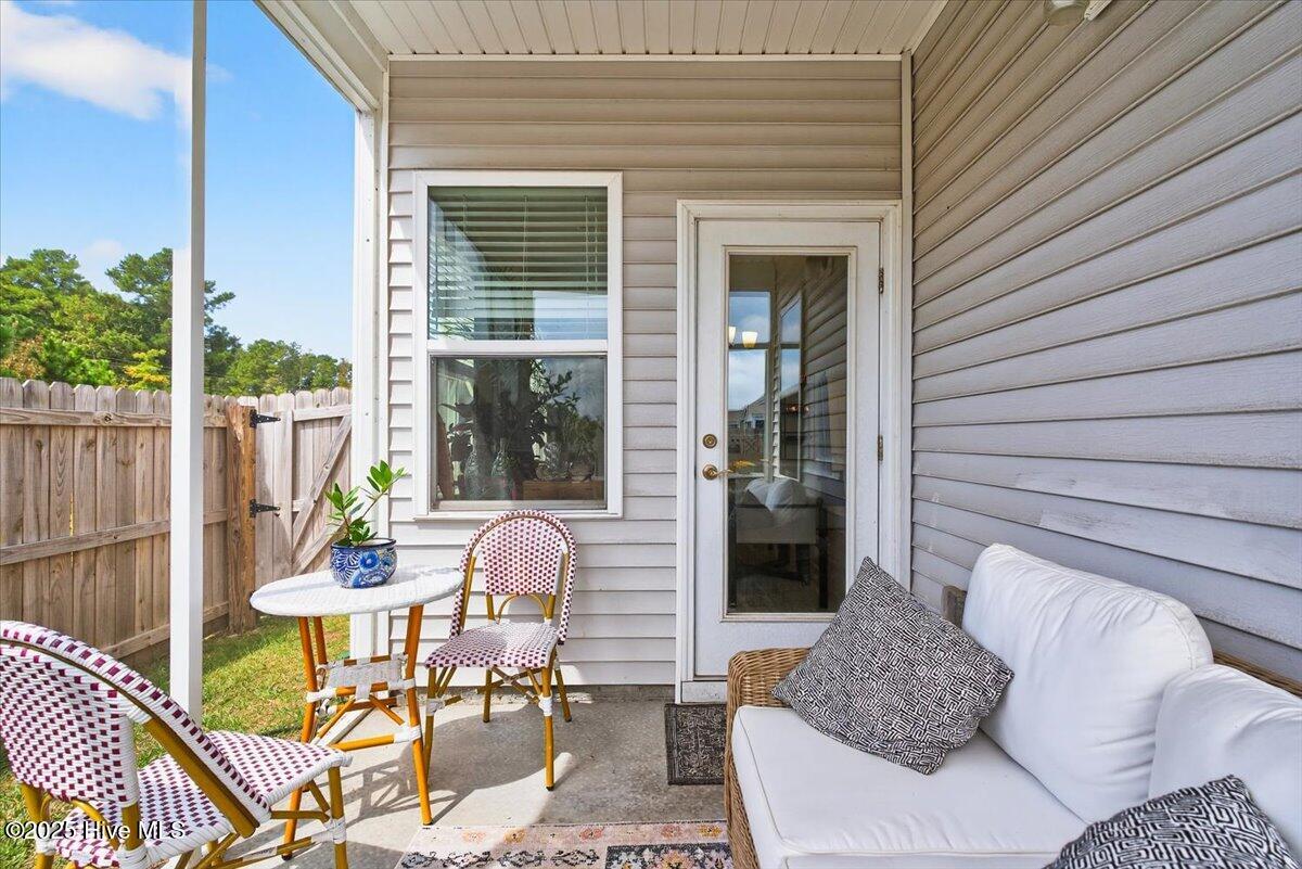 100532427 | Photo 30