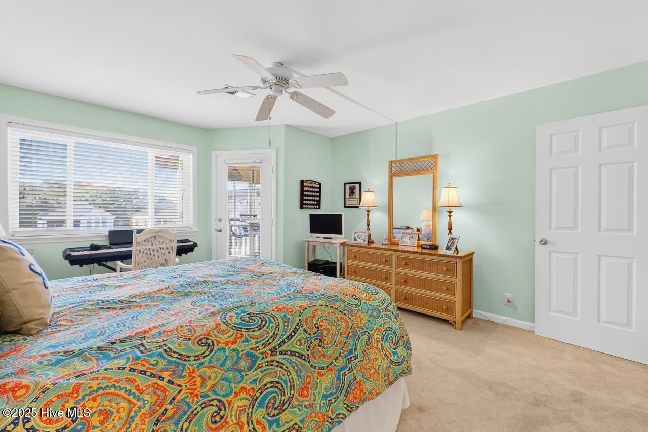 100541070 | Photo 16