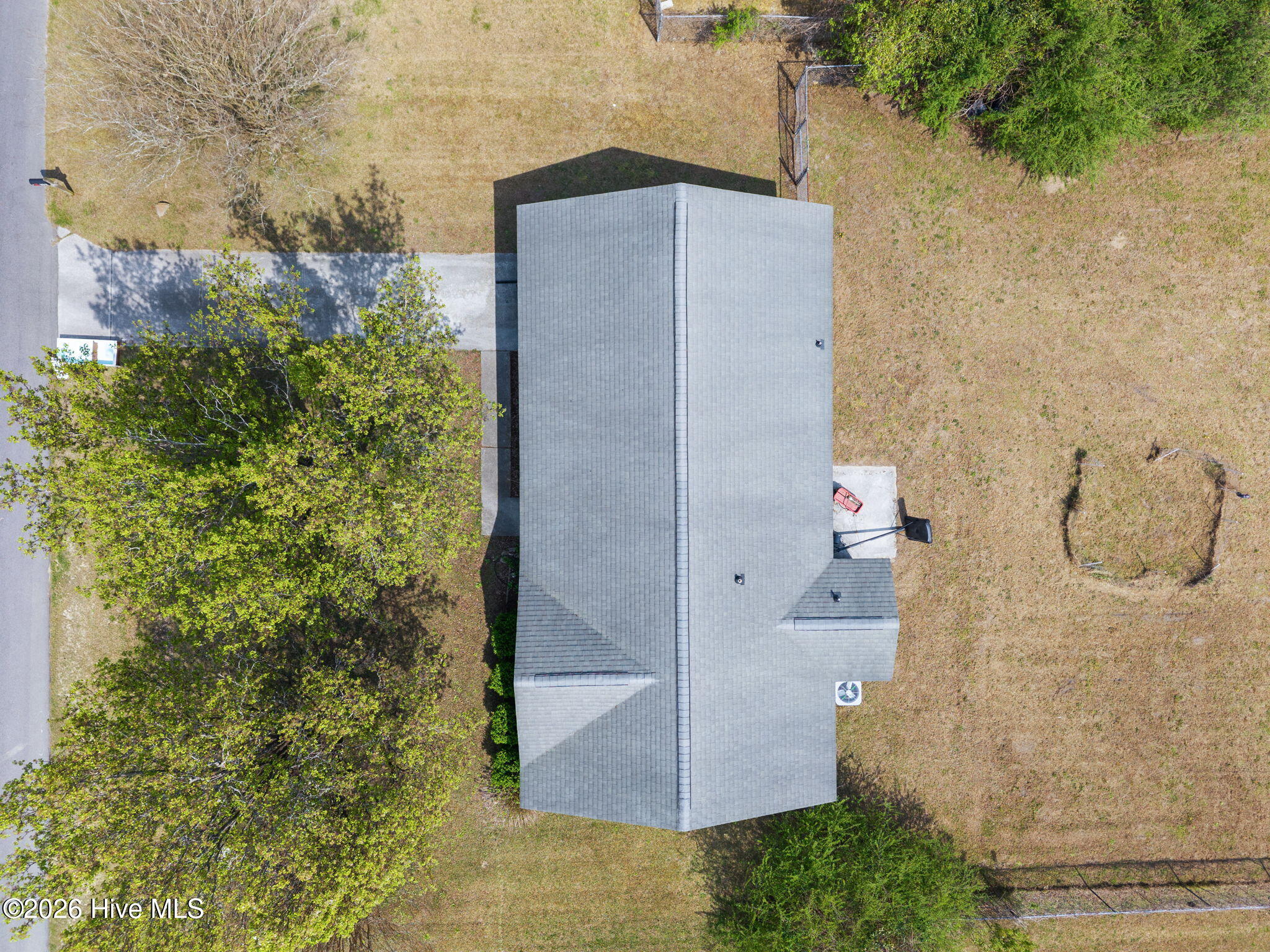 100562262 | Photo 36