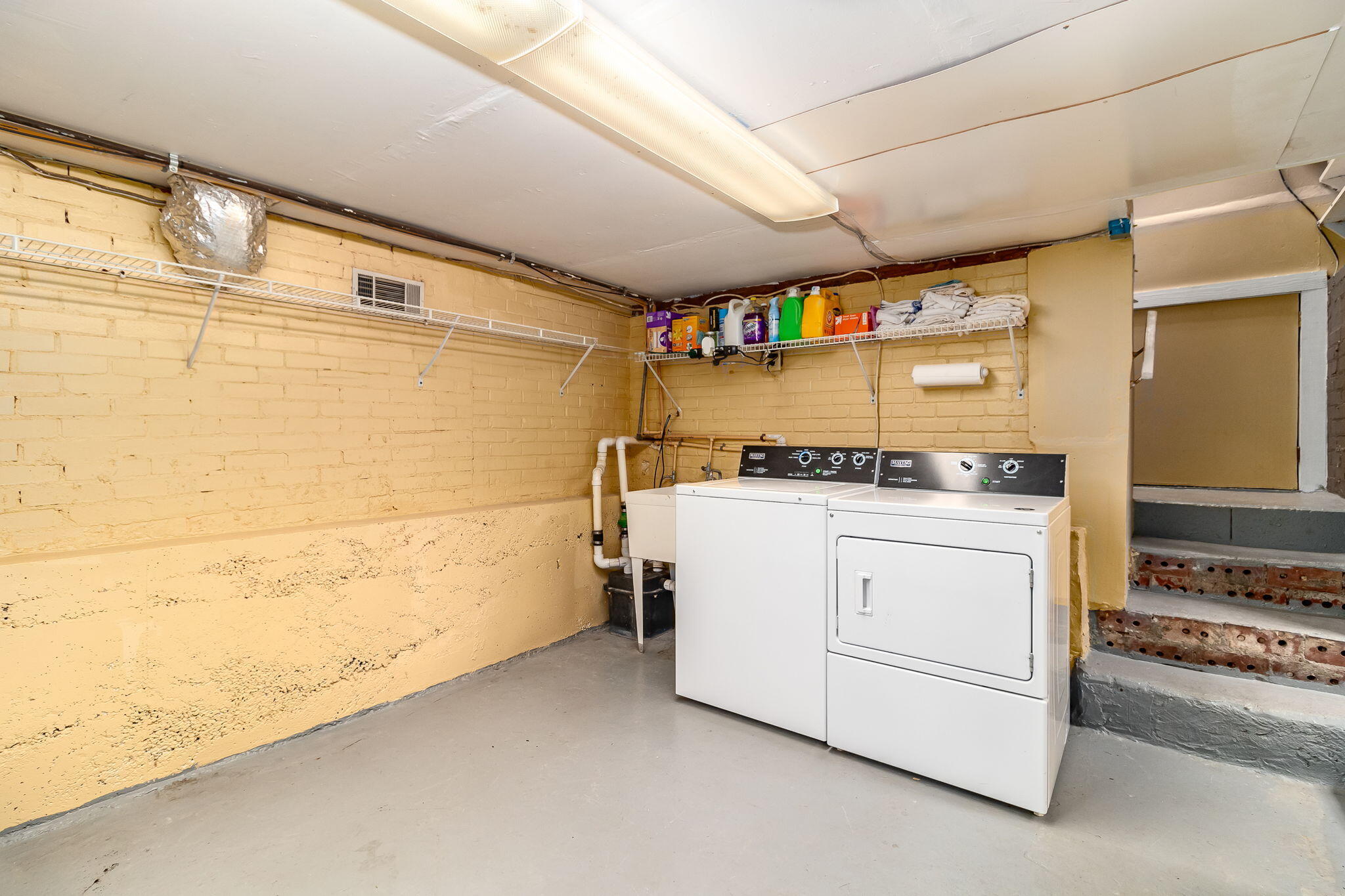 35-web-or-mls-542 HICKMAN RD ©--21