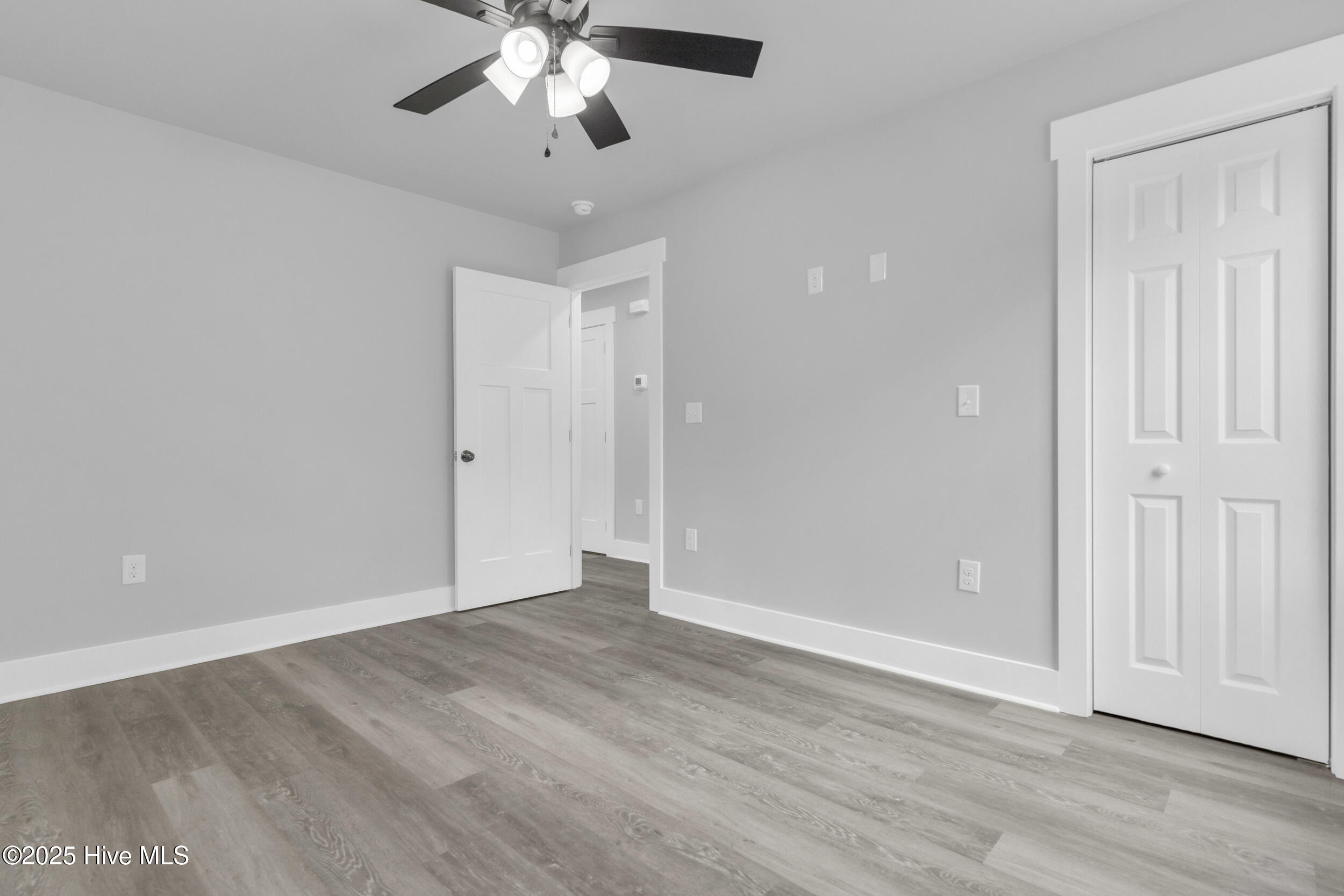 100524910 | Photo 17