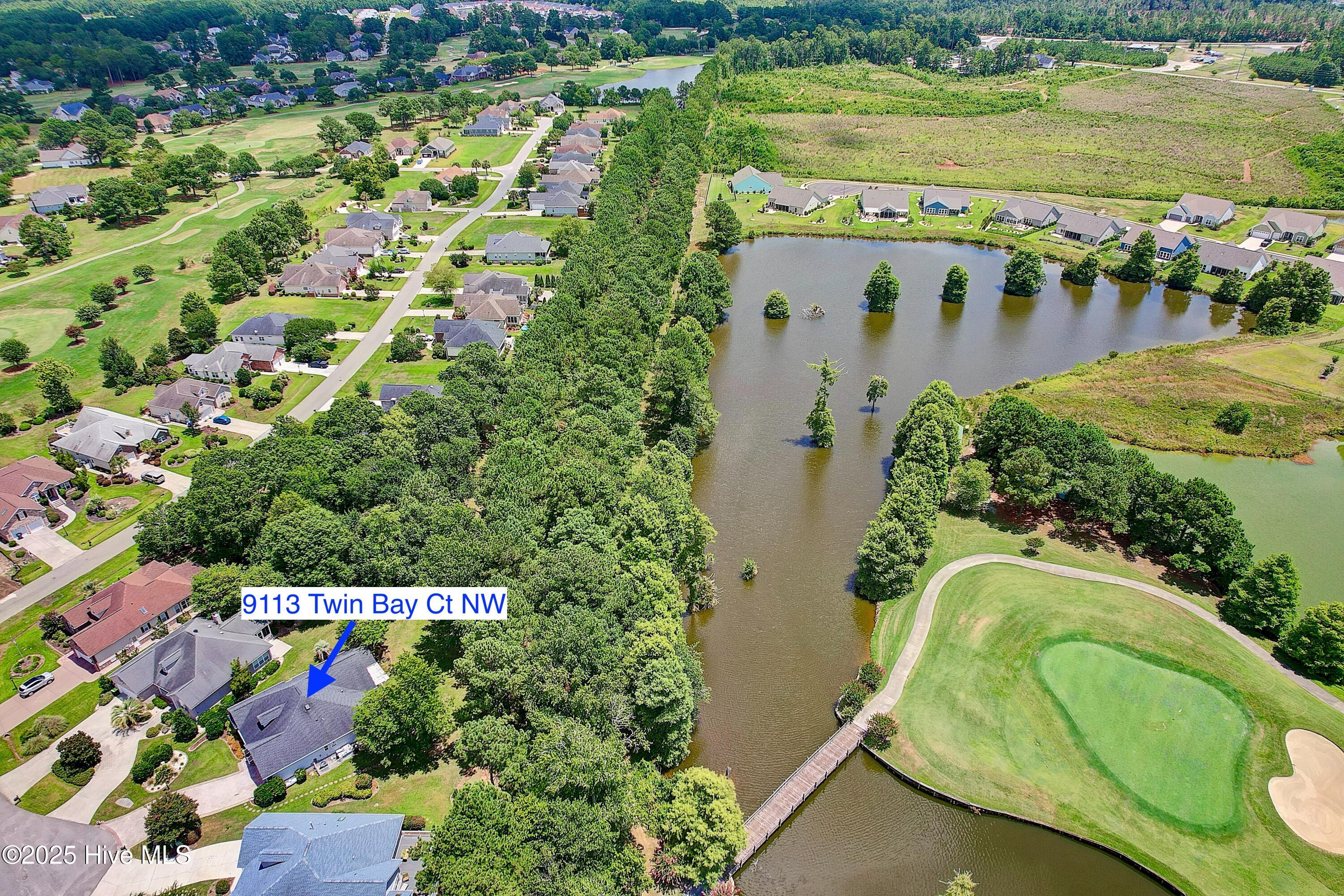 100545372 | Photo 55