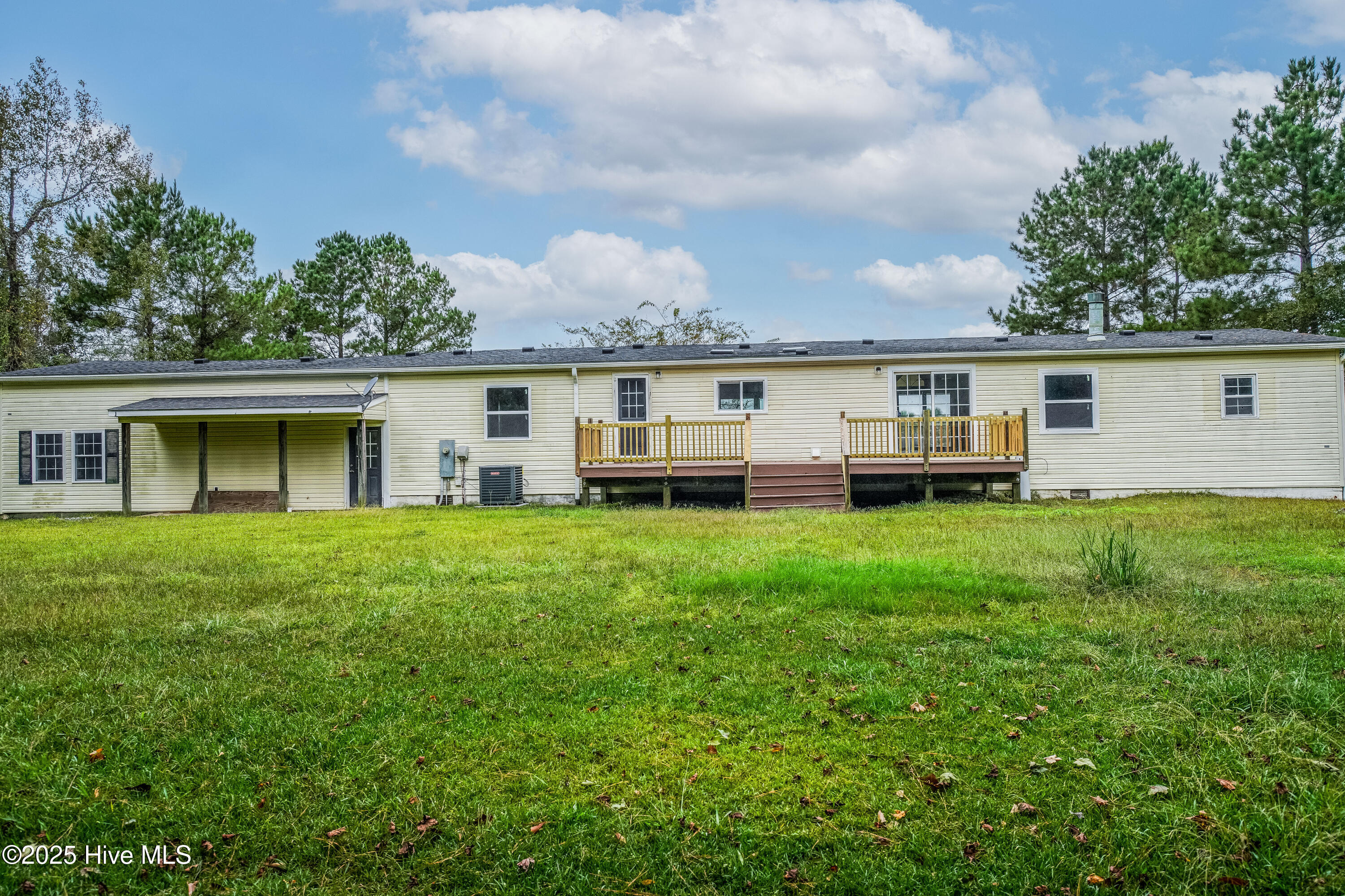 100536641 | Photo 11