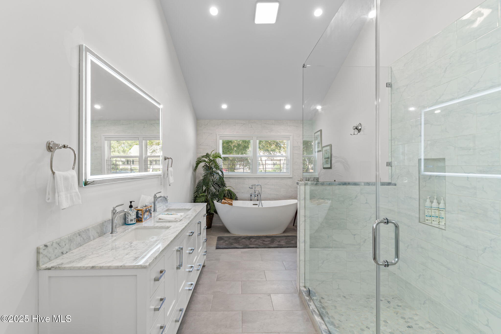 214 Mcglamery Street, Oak Island, NC, 28465