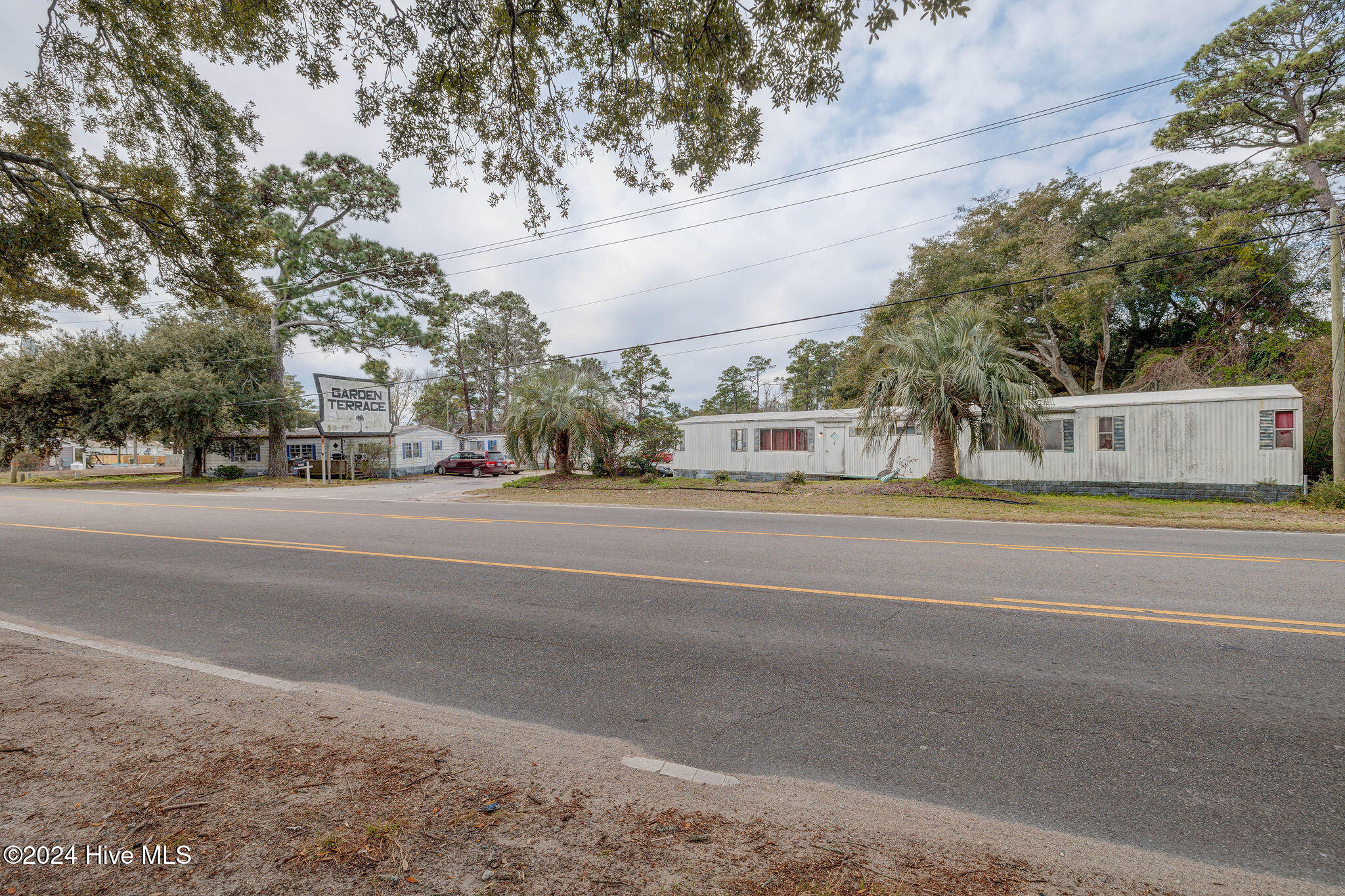 100478848 | Photo 22