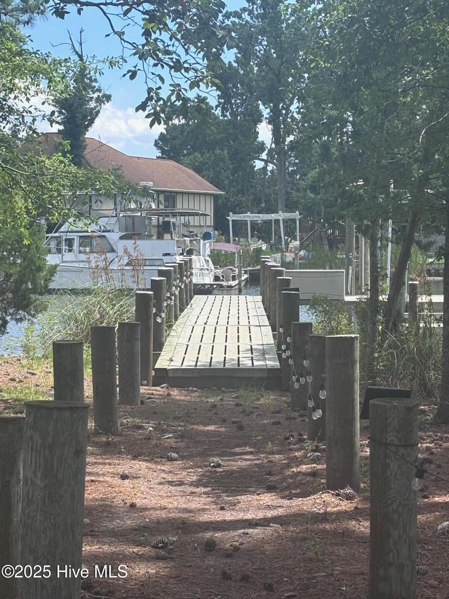 398 Smith Creek Road, Oriental, NC, 28571