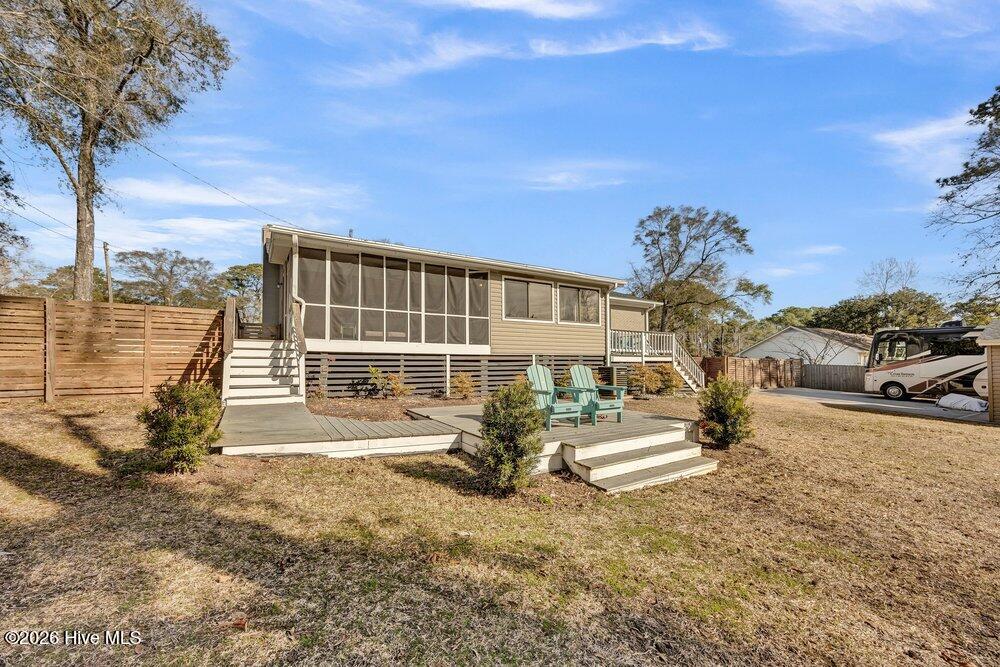 100551838 | Photo 24