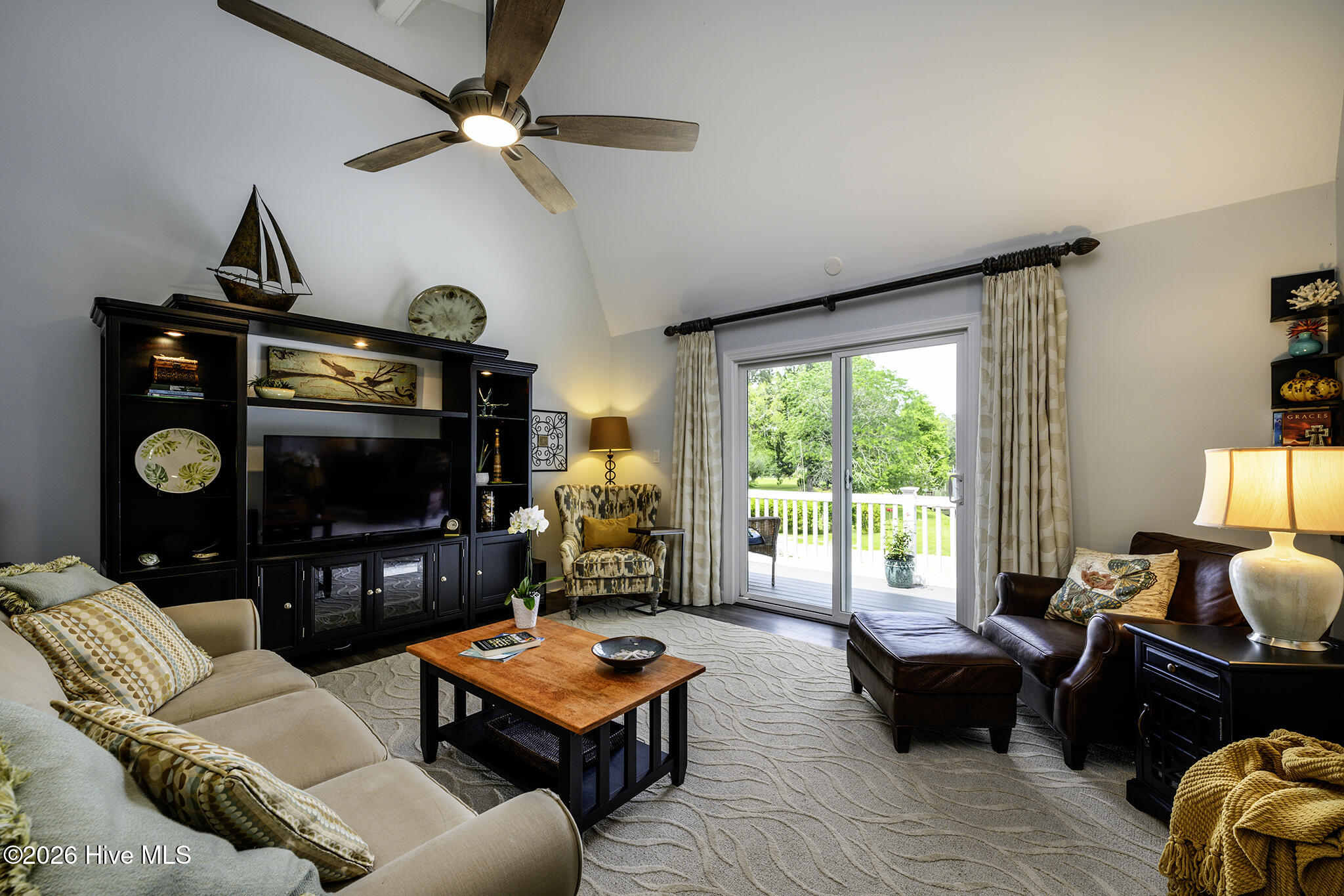 302 Plantation Drive, New Bern, NC, 28562