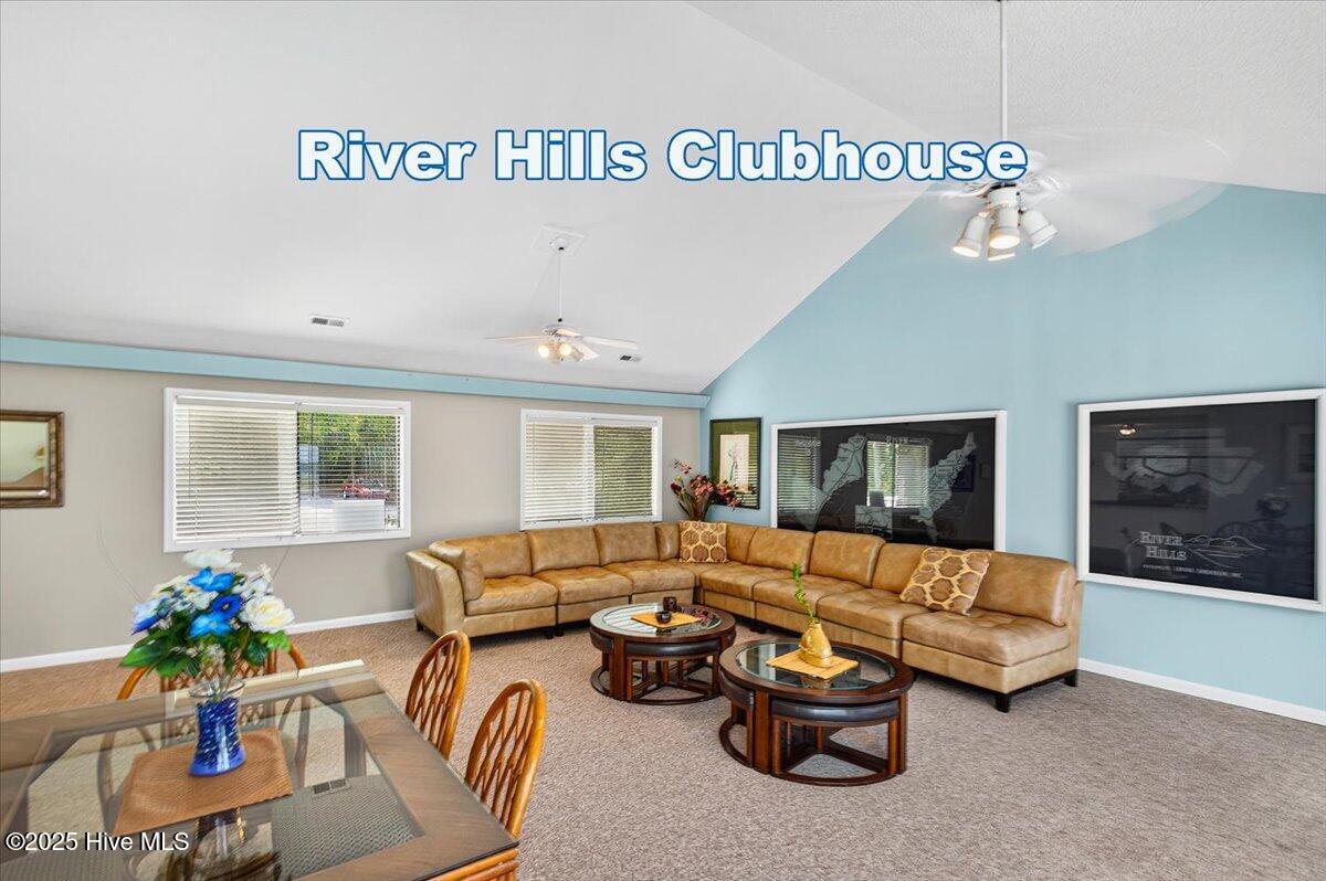 100530290 | Photo 61