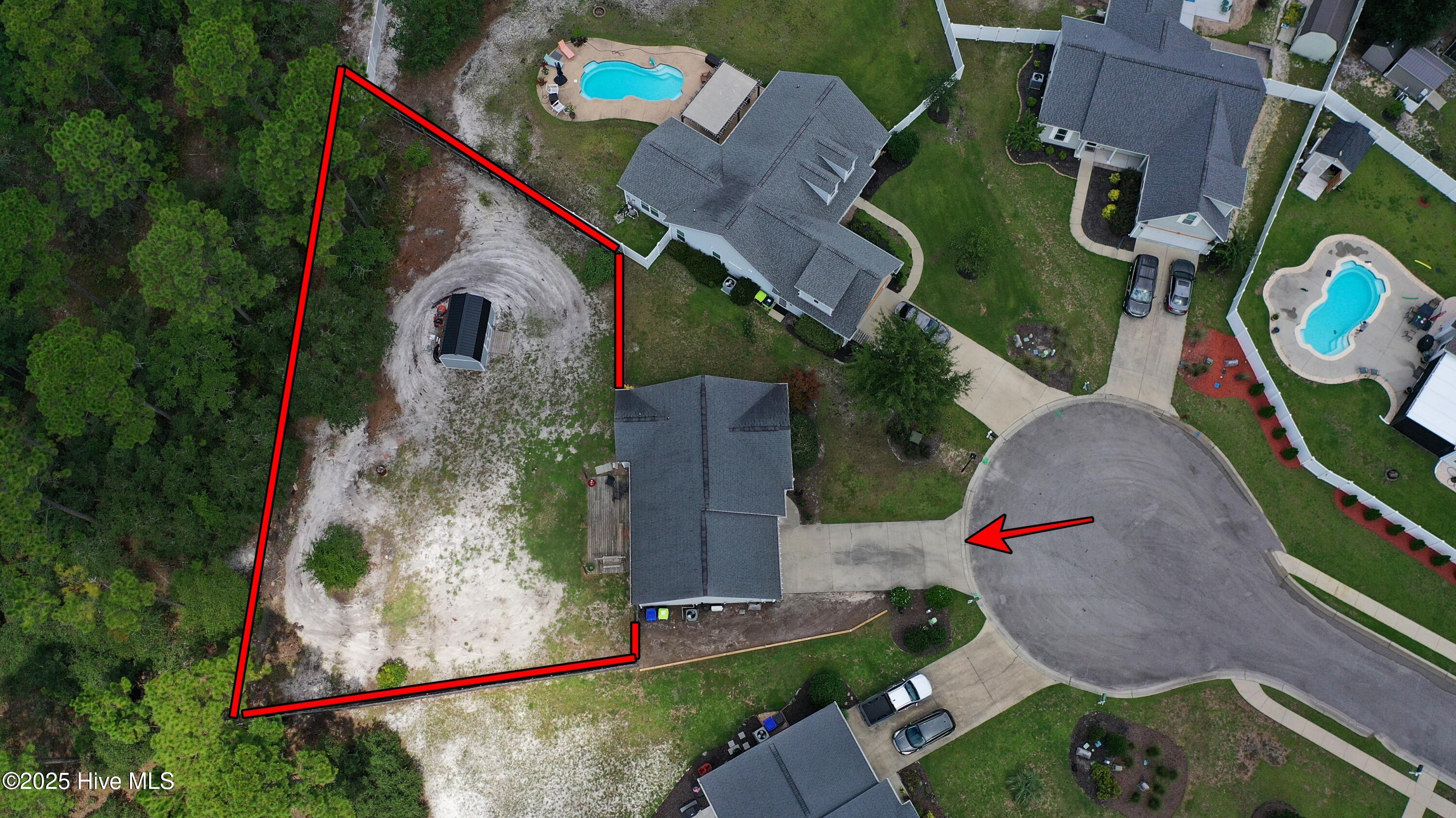 100525620 | Photo 32