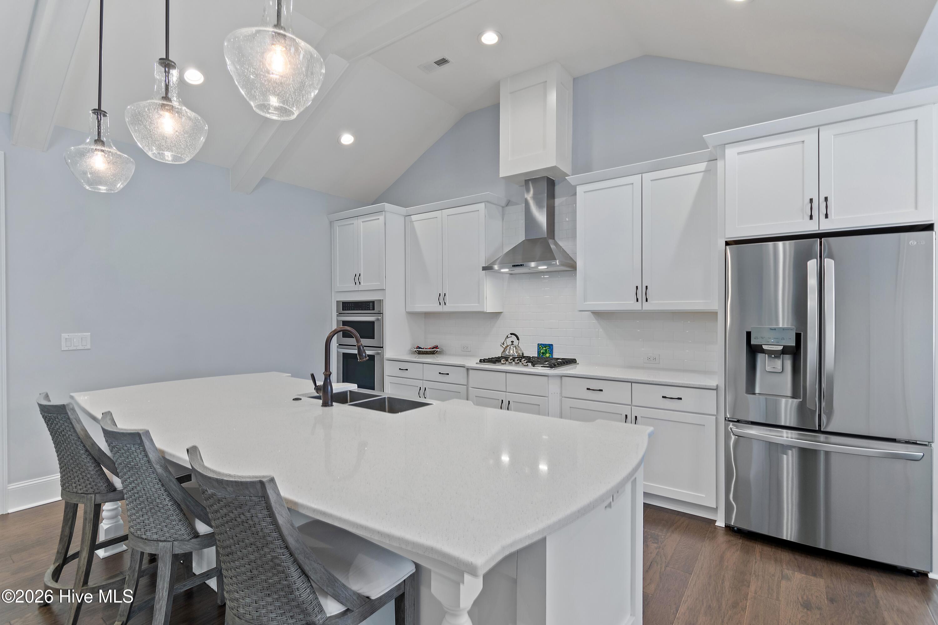 100552502 | Photo 26