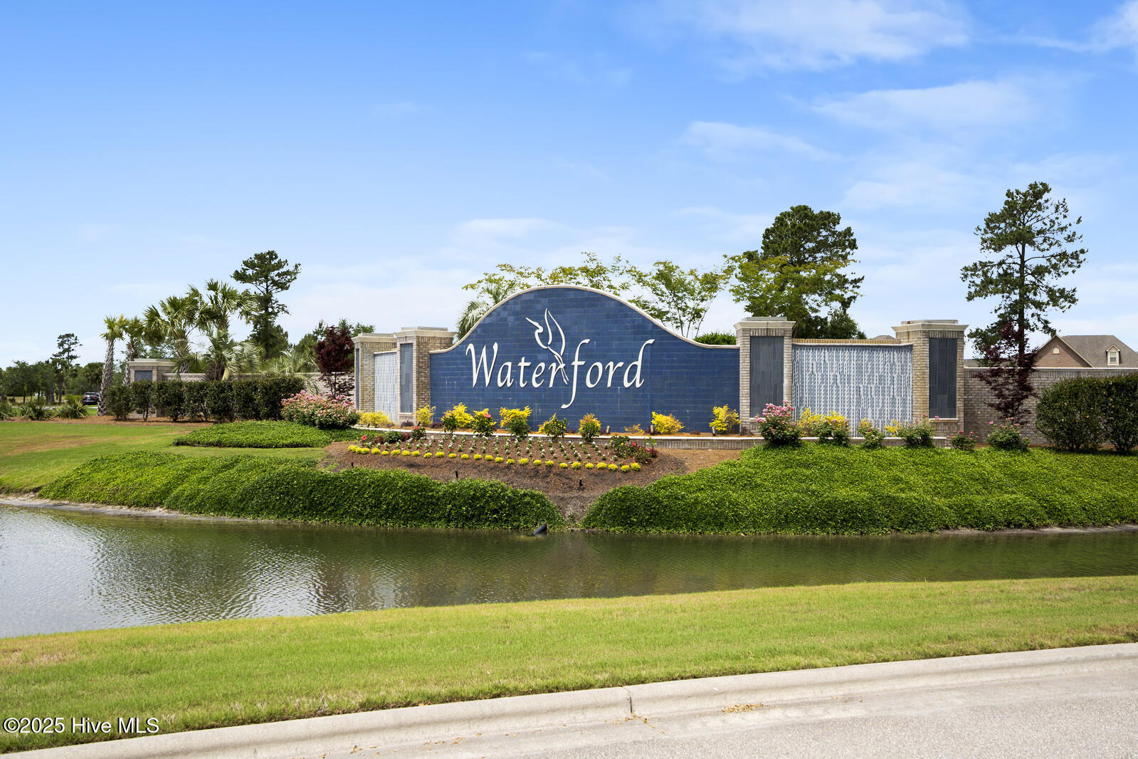 100541104 | Photo 68