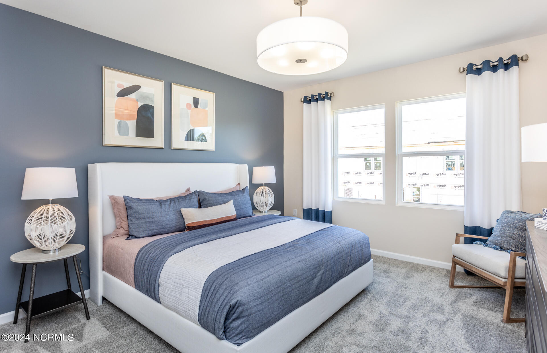 100535942 | Photo 11