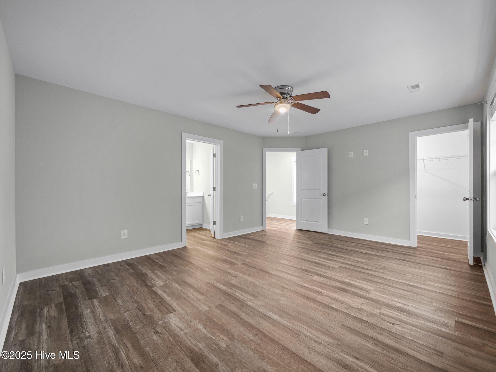 100486624 | Photo 27