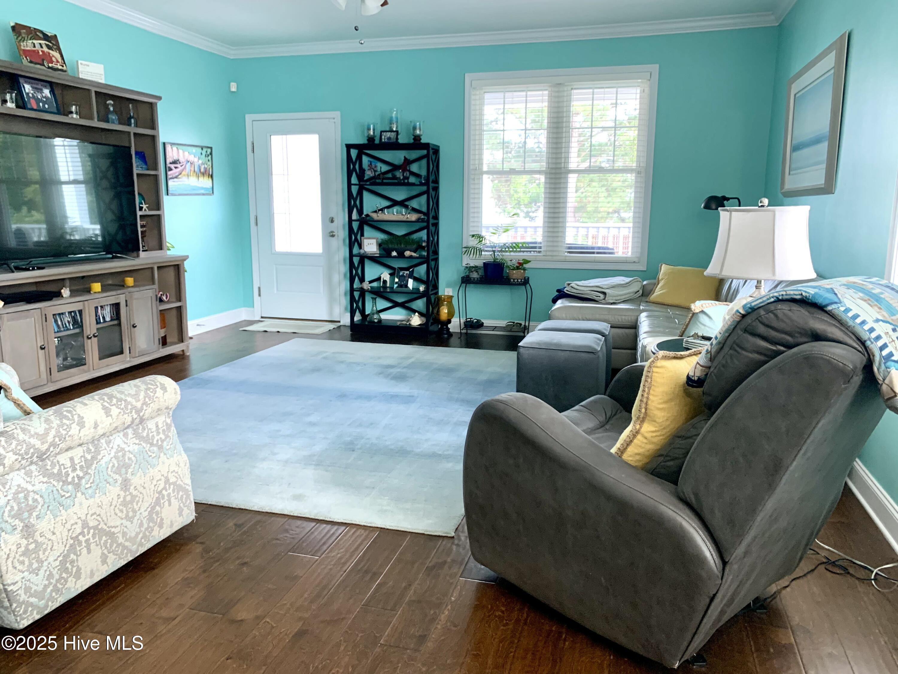 100536015 | Photo 17