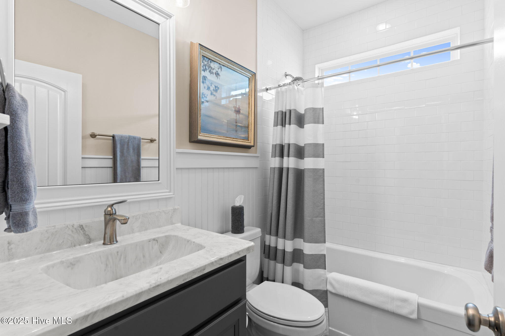 100529487 | Photo 29