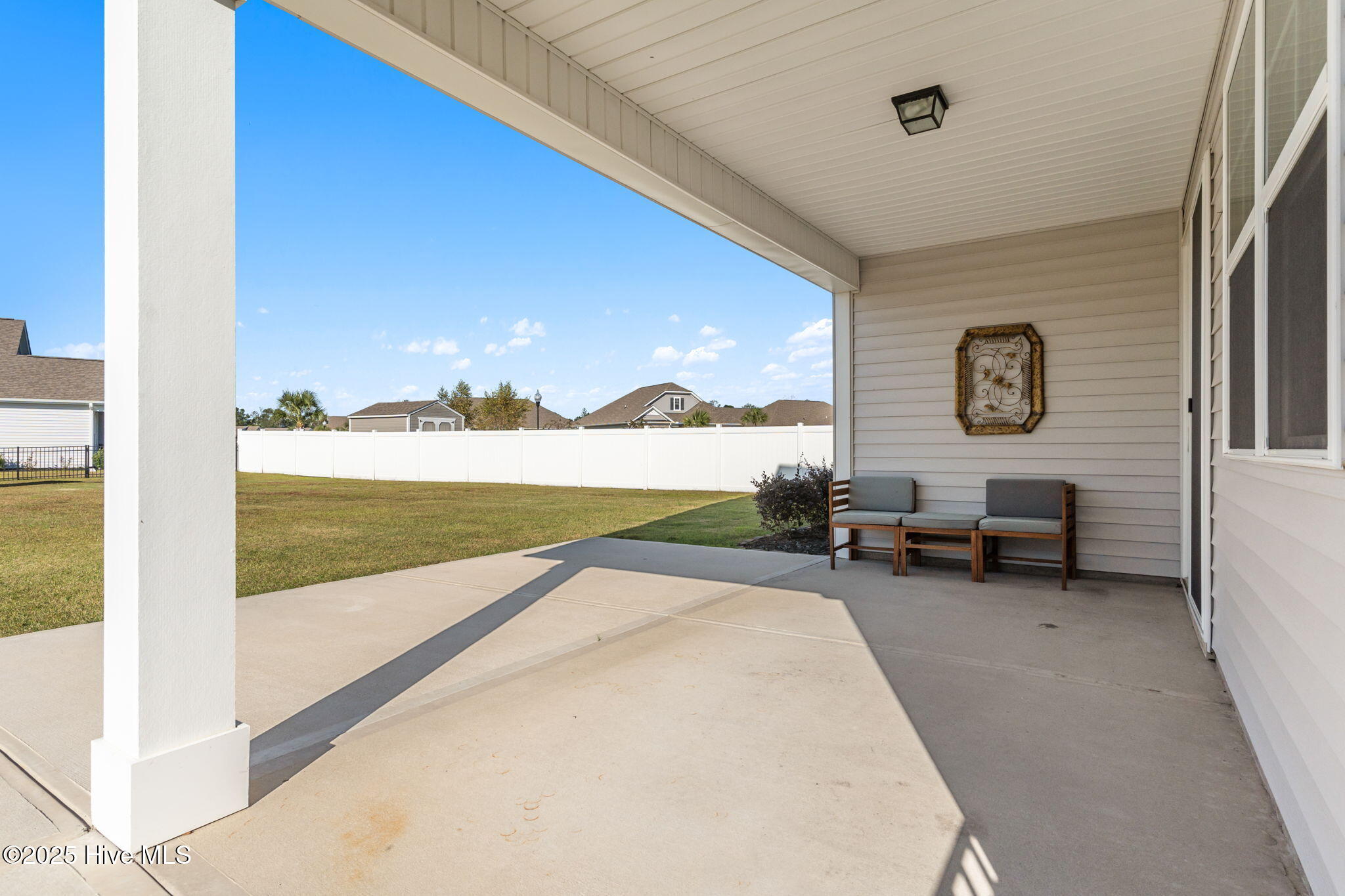 100538184 | Photo 52